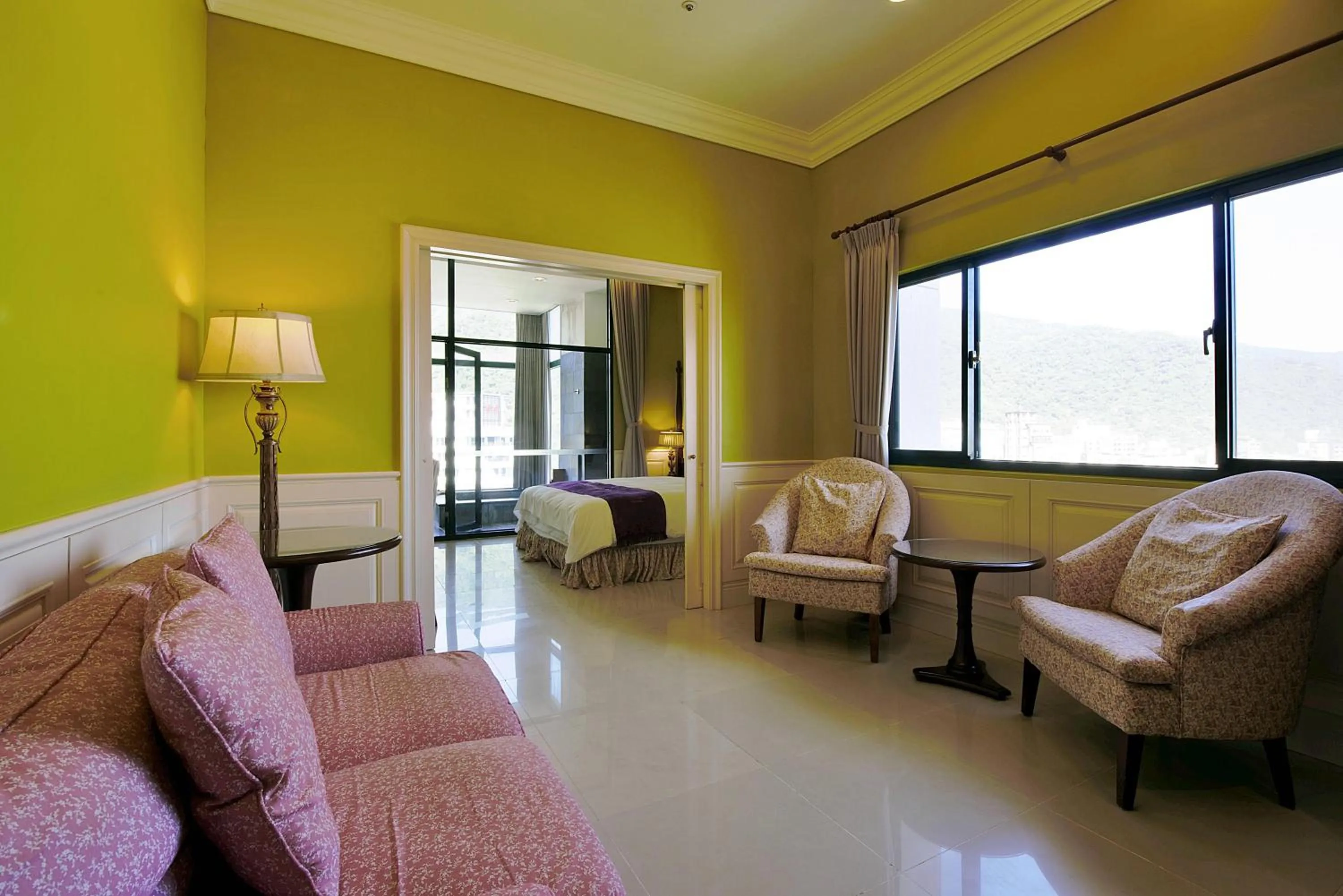 Muen Hot Spring Hotel