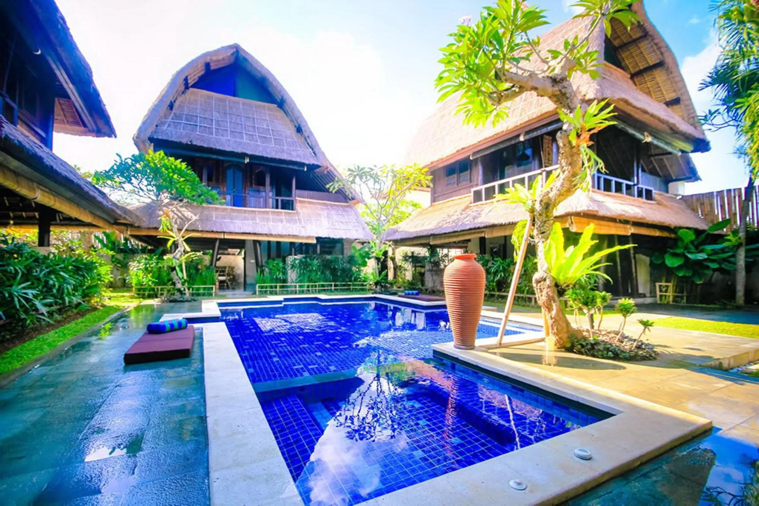 Swimming pool in Radiant Jepun Villa