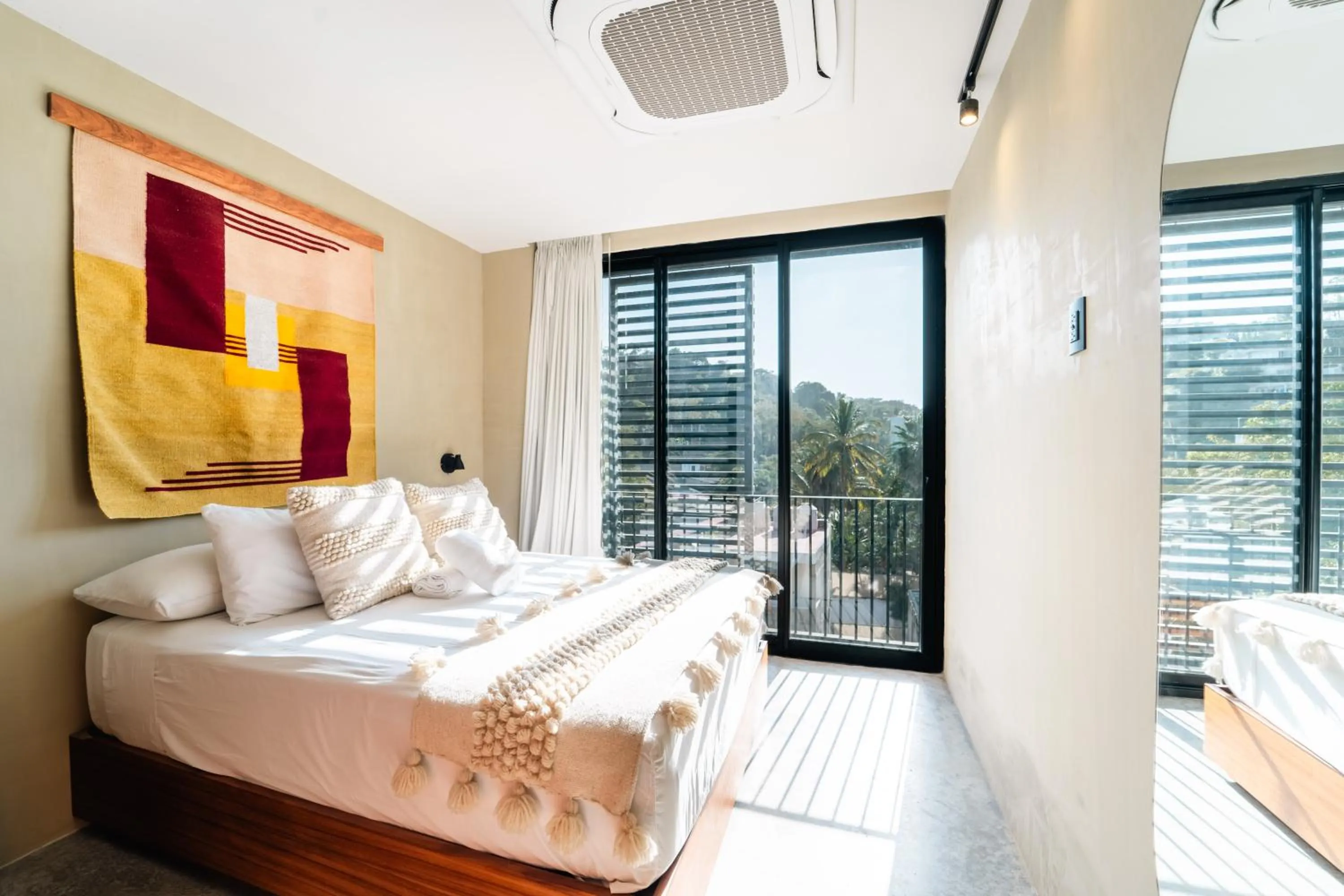 Bed in Maramara Centro