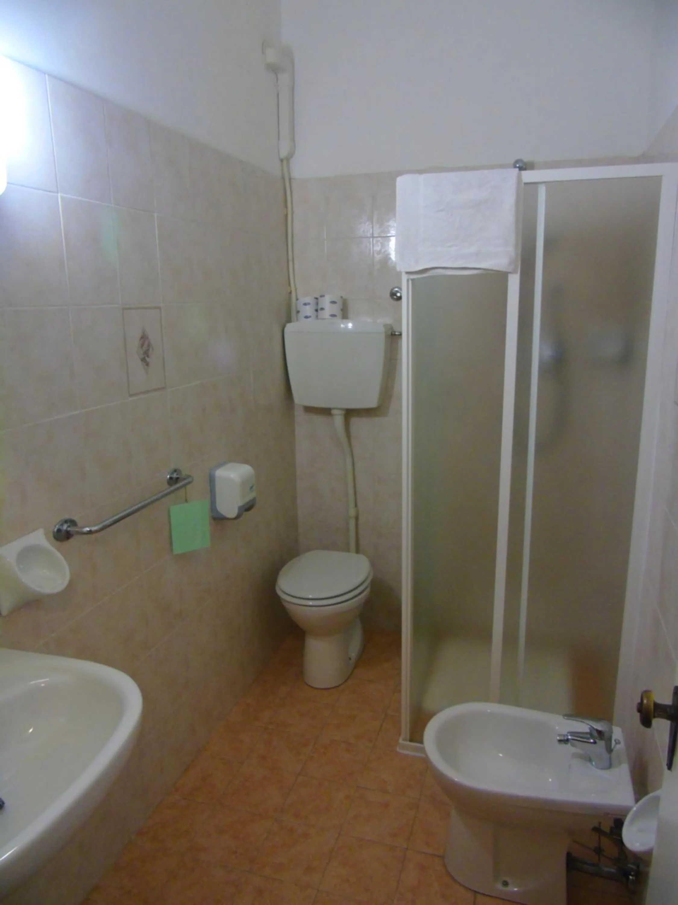 Bathroom in Hotel Zeus Lido di Classe Room Only