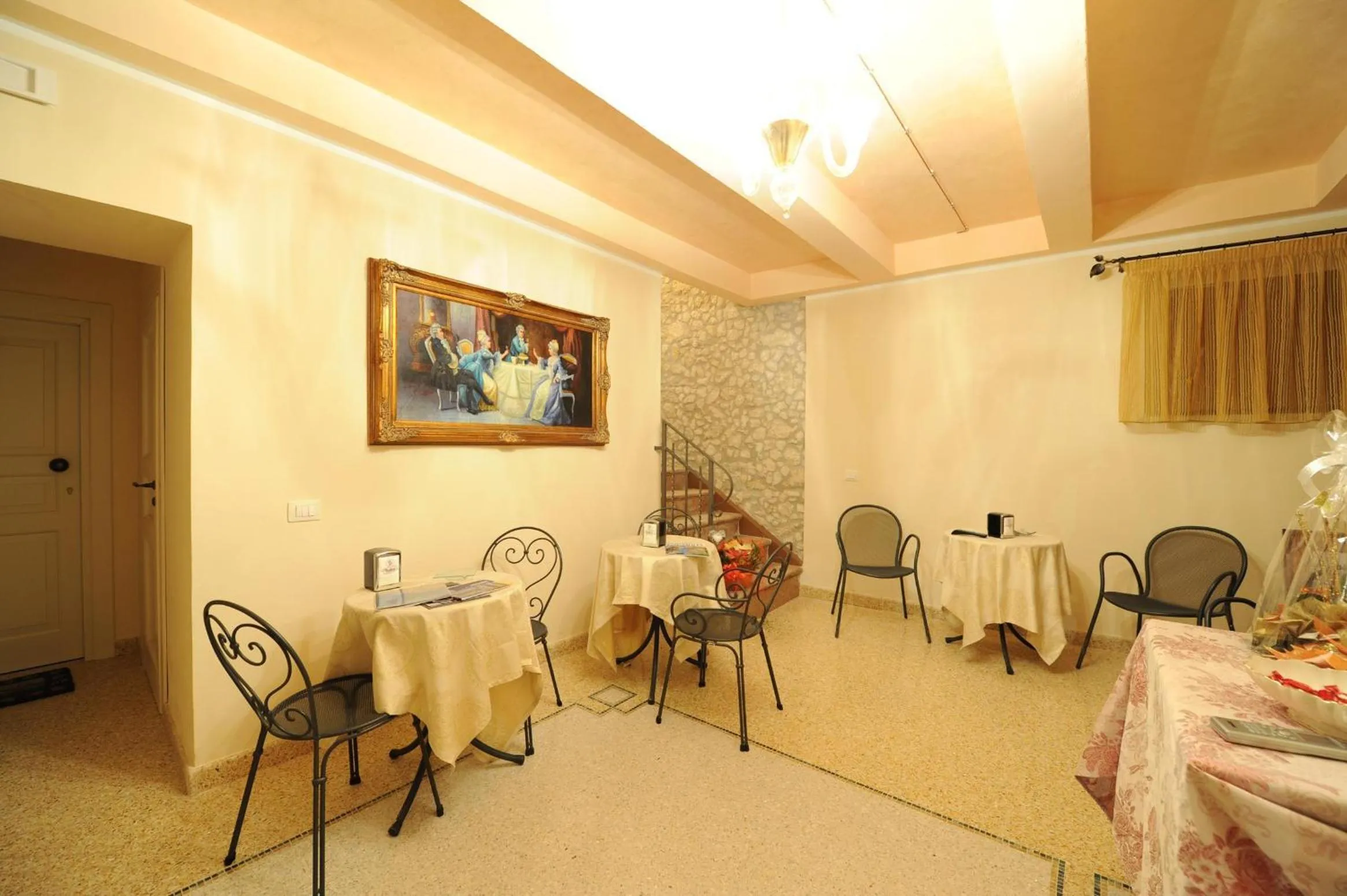 Staff in B&B Palazzo Mantegna