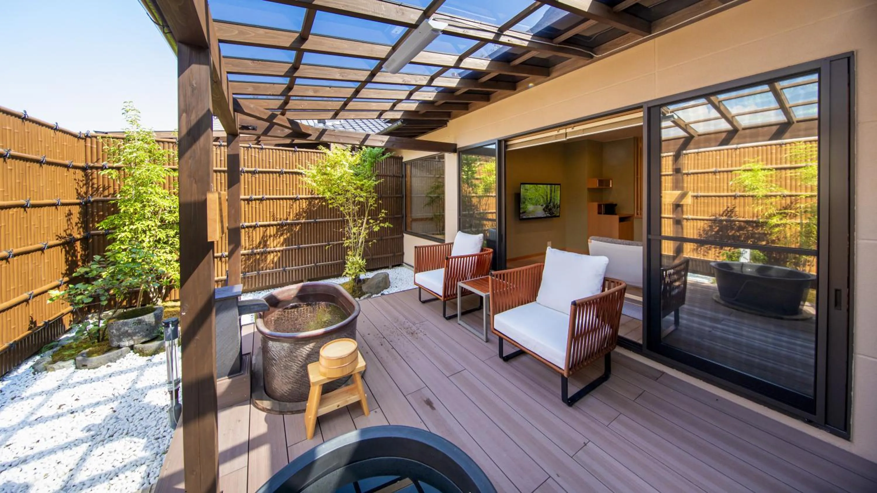 Hanare no yado Kamigakure