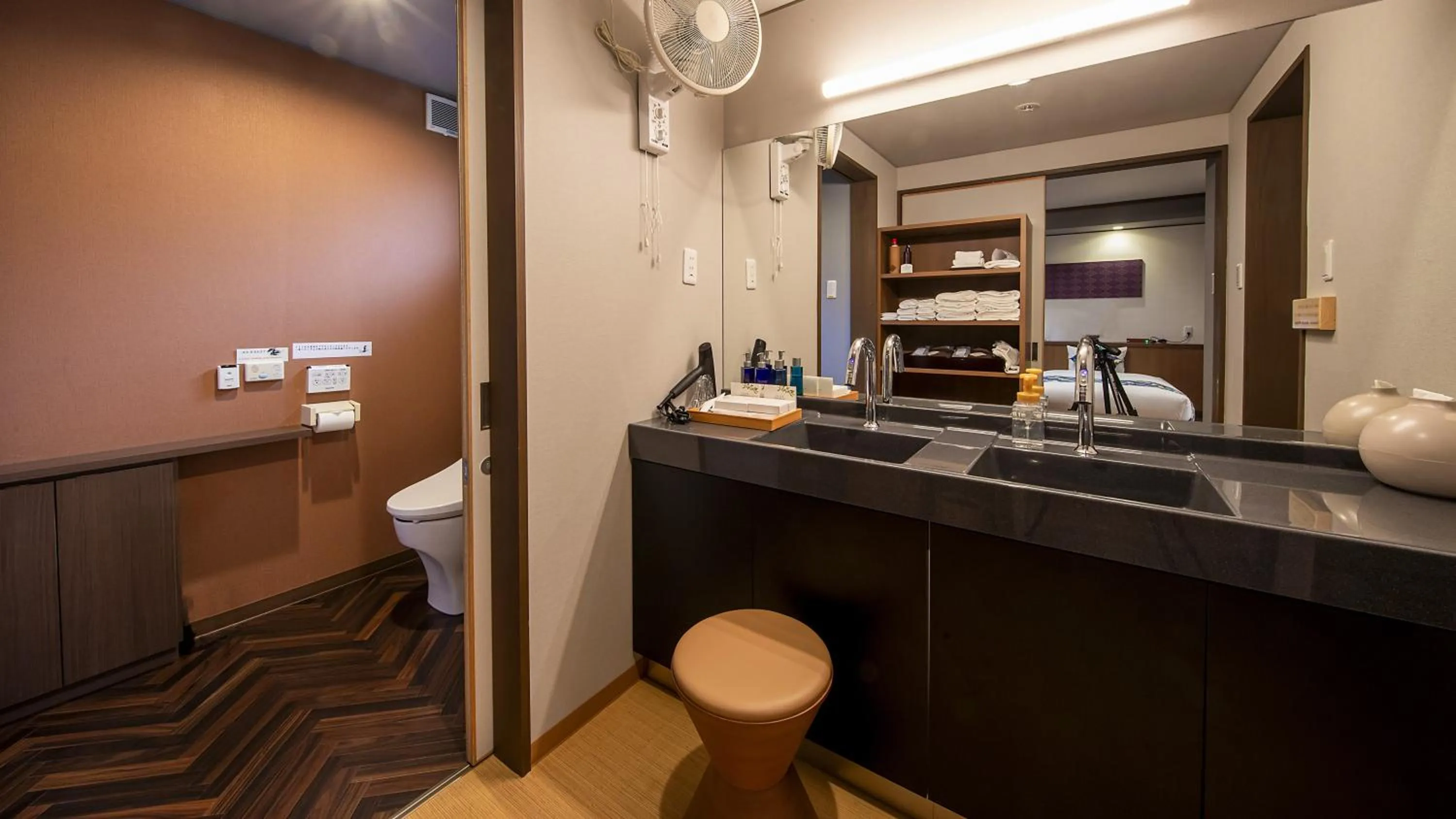 Hanare no yado Kamigakure