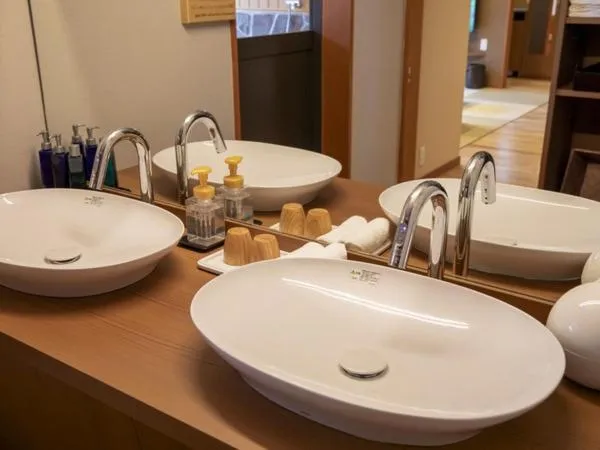 Hanare no yado Kamigakure