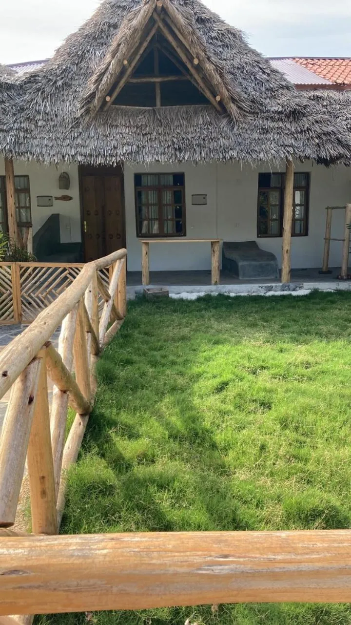 Garden in Nest Style Beach Hotel Zanzibar