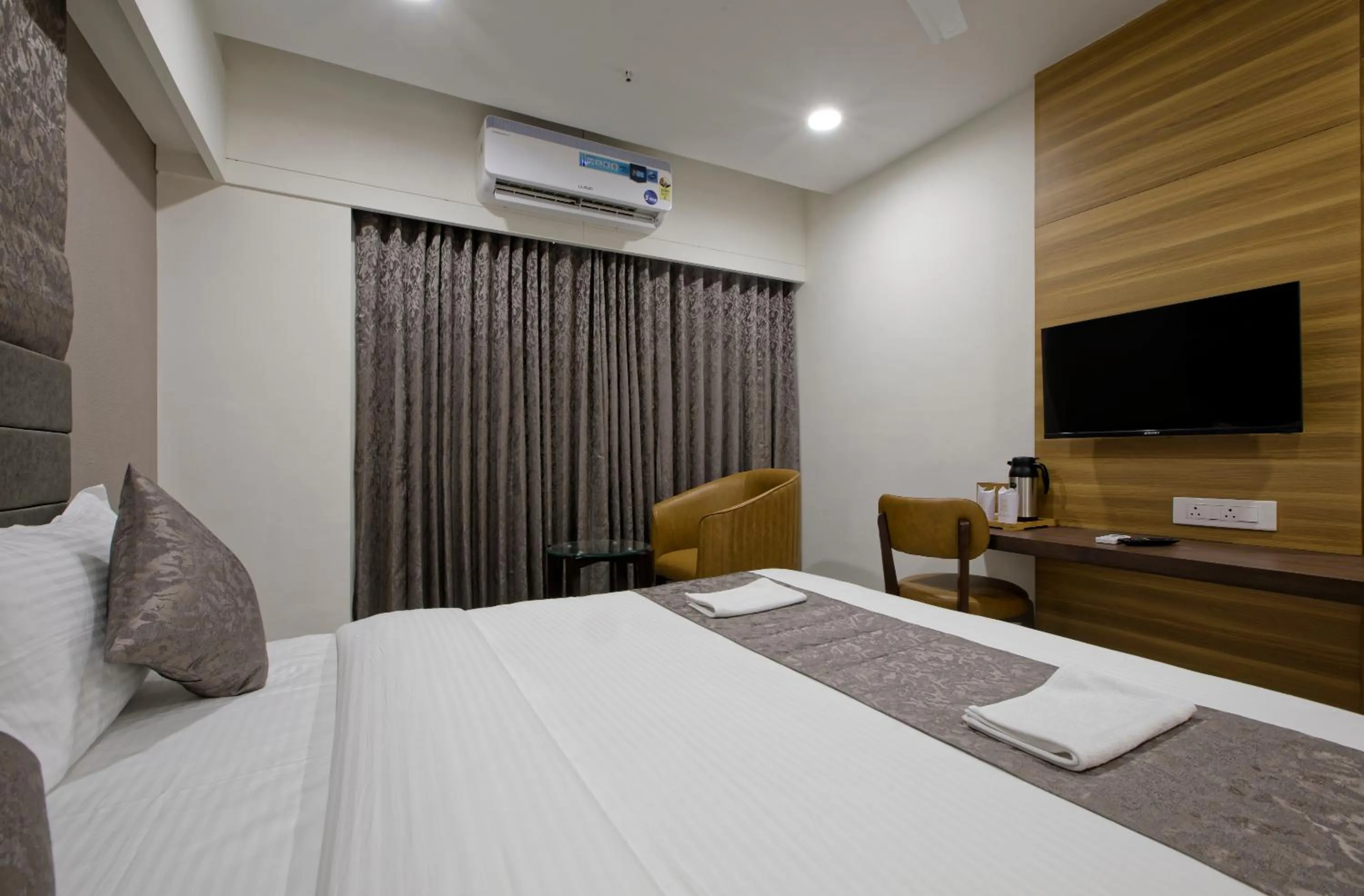 Bed in HOTEL AURELLIA