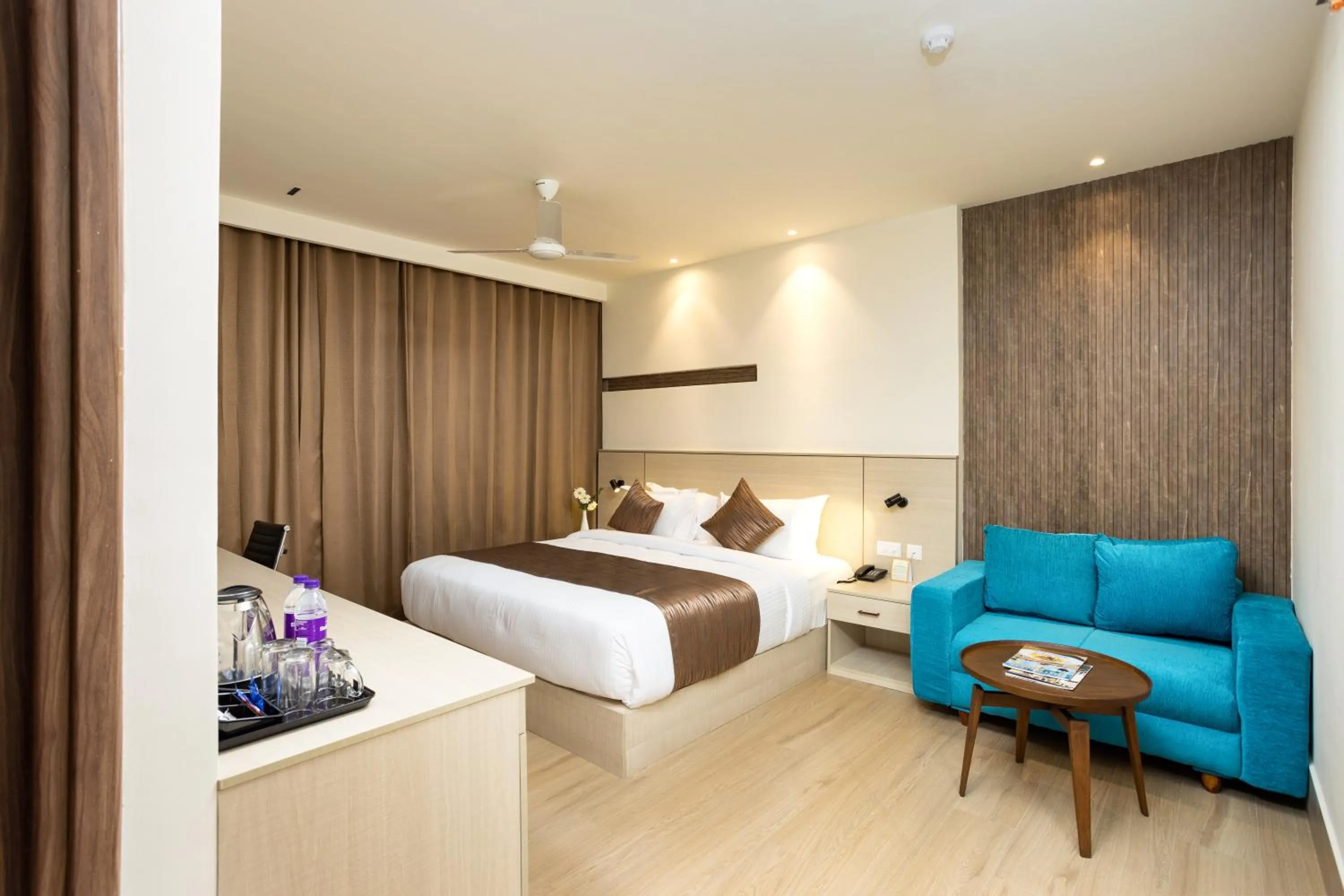 Bedroom, Bed in PRESIDENCY AIRPORT HOTEL