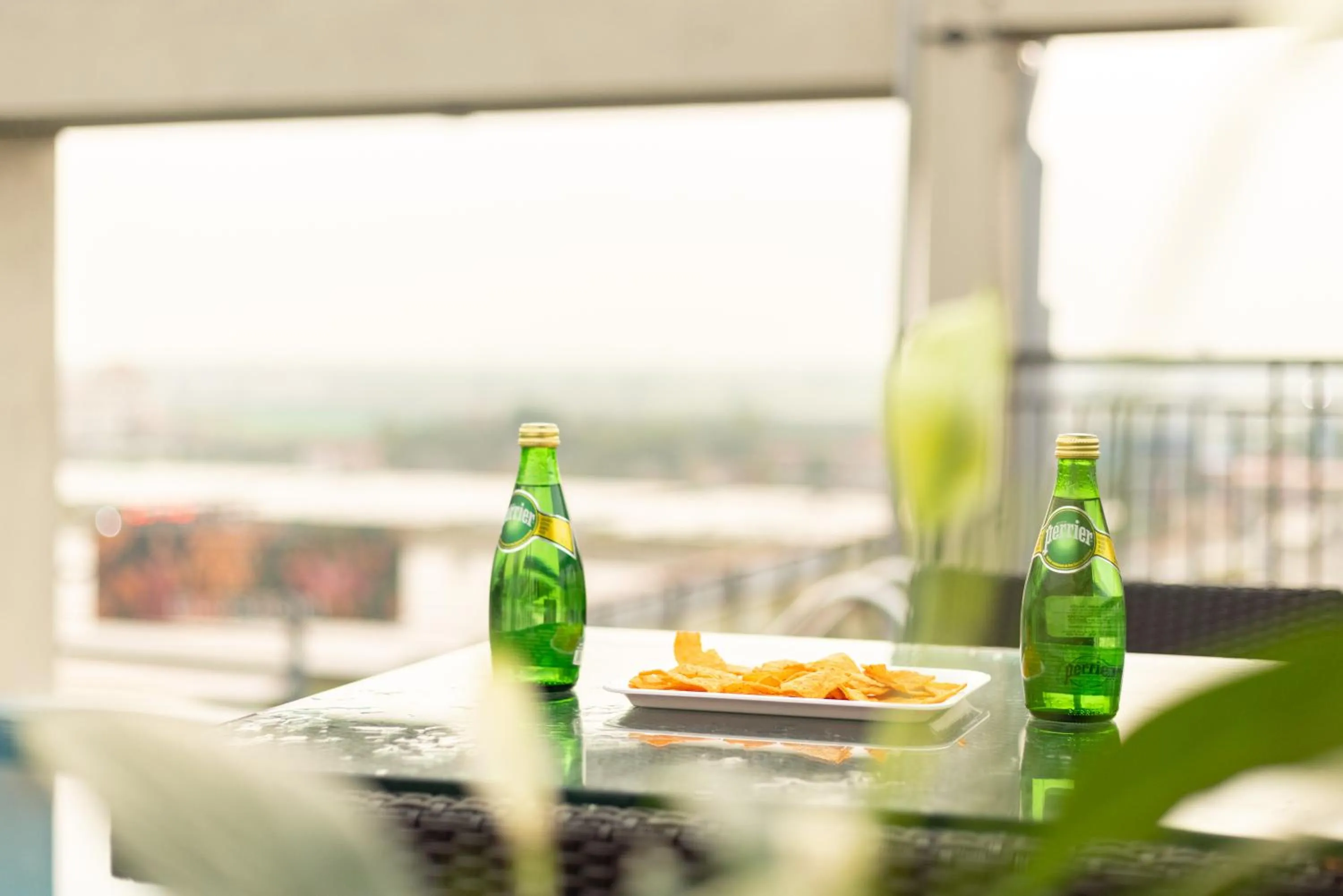 Swimming pool in PRESIDENCY AIRPORT HOTEL