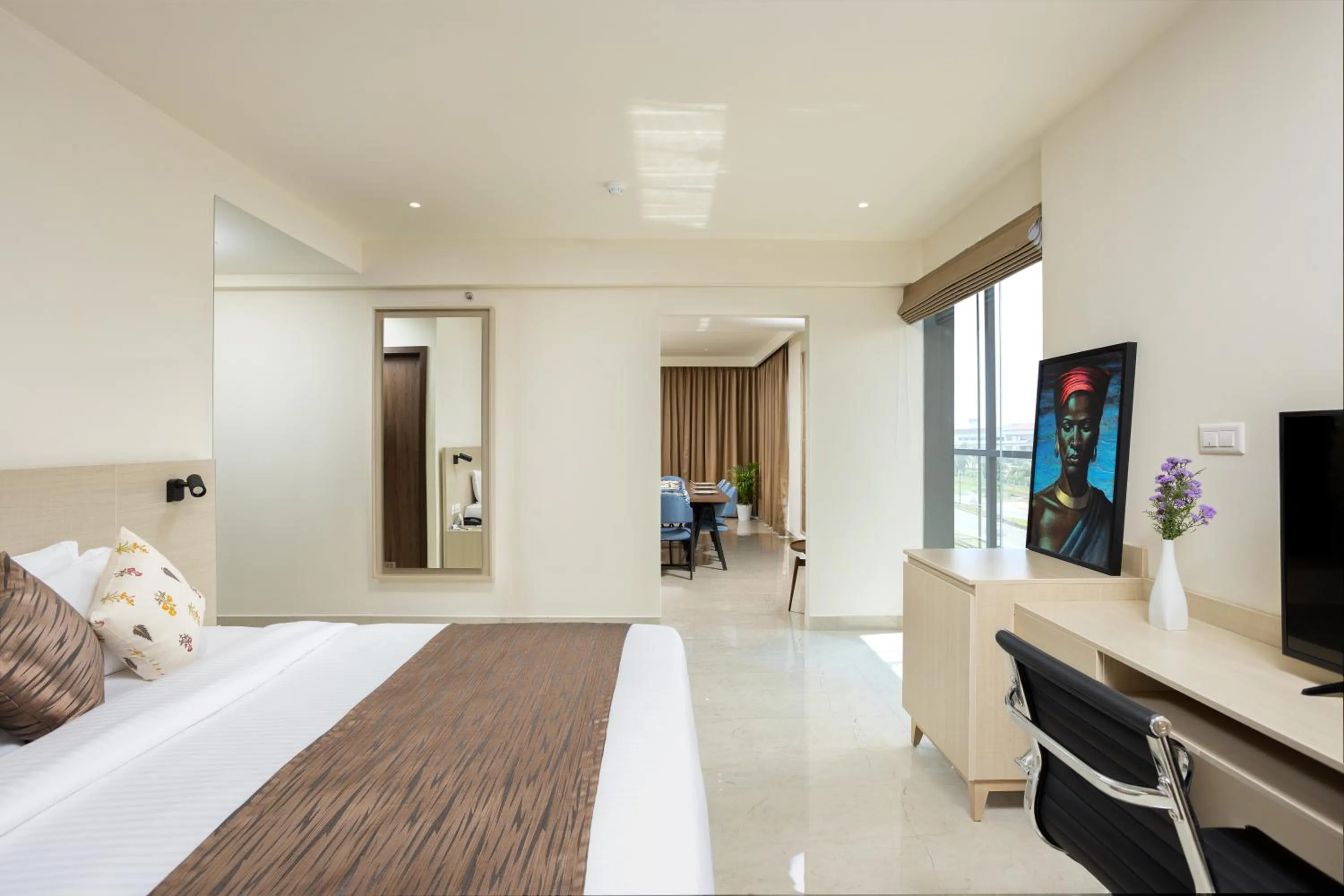 View (from property/room), Bed in PRESIDENCY AIRPORT HOTEL