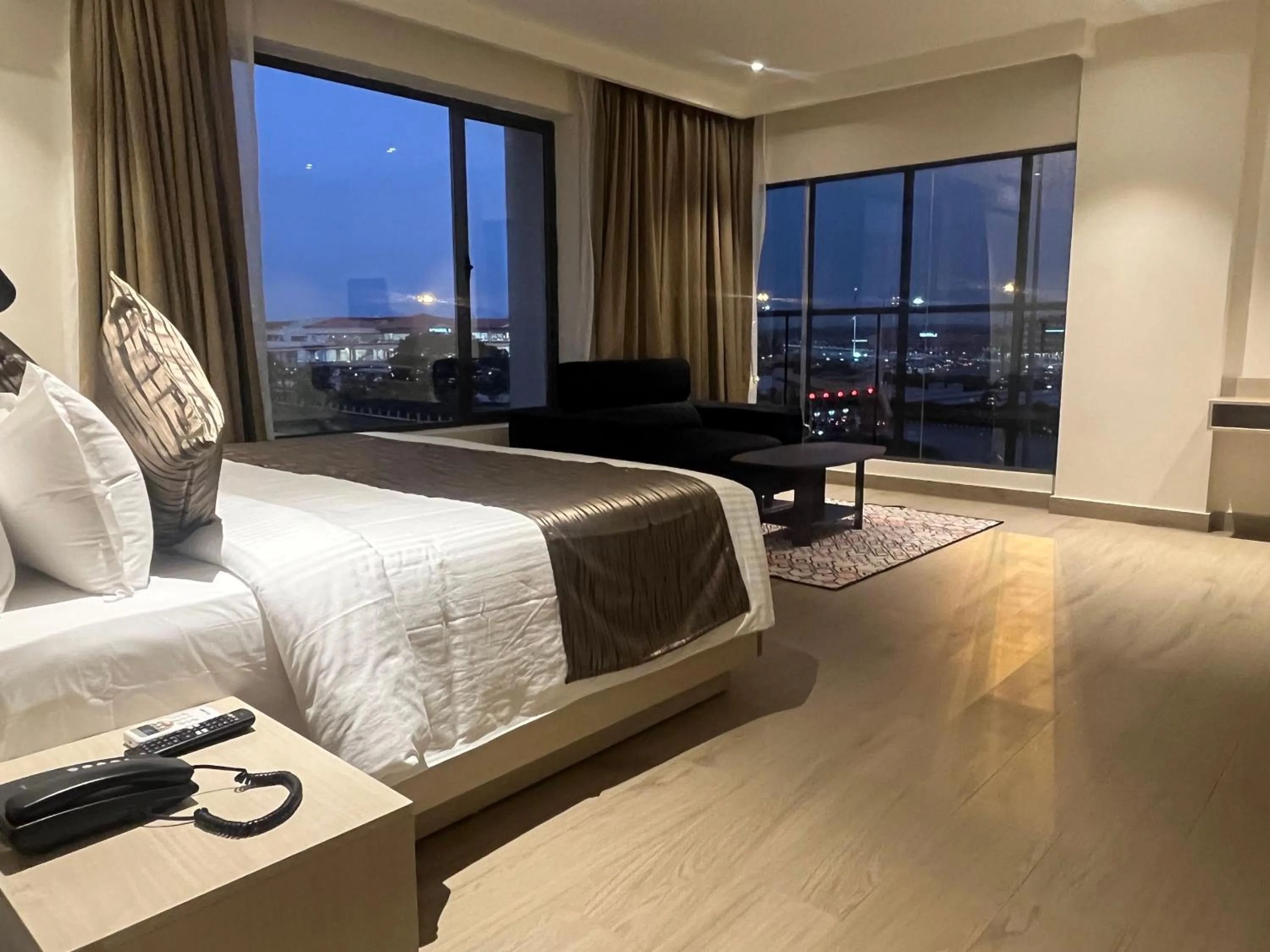 Photo of the whole room in PRESIDENCY AIRPORT HOTEL