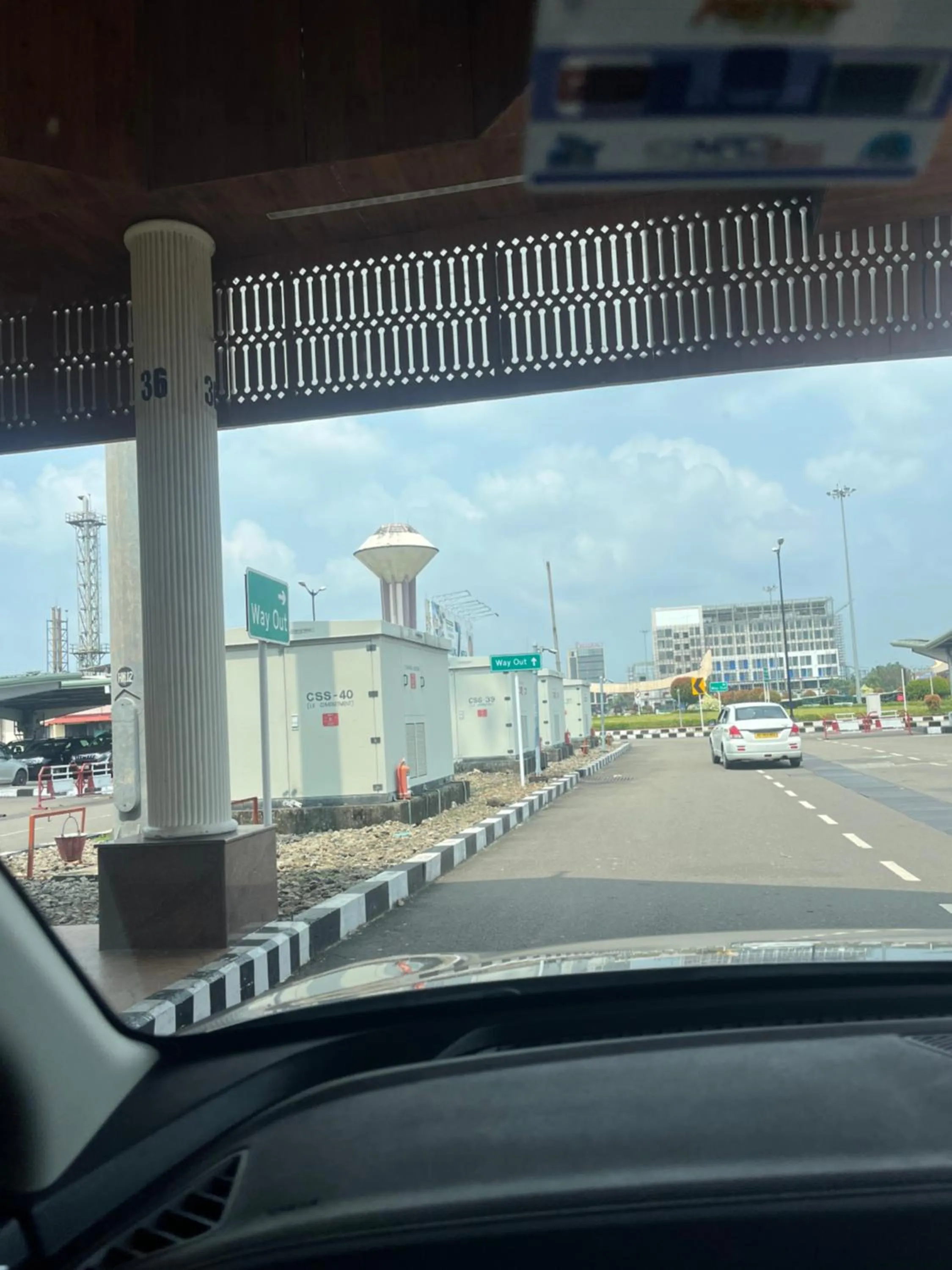 shuttle in PRESIDENCY AIRPORT HOTEL