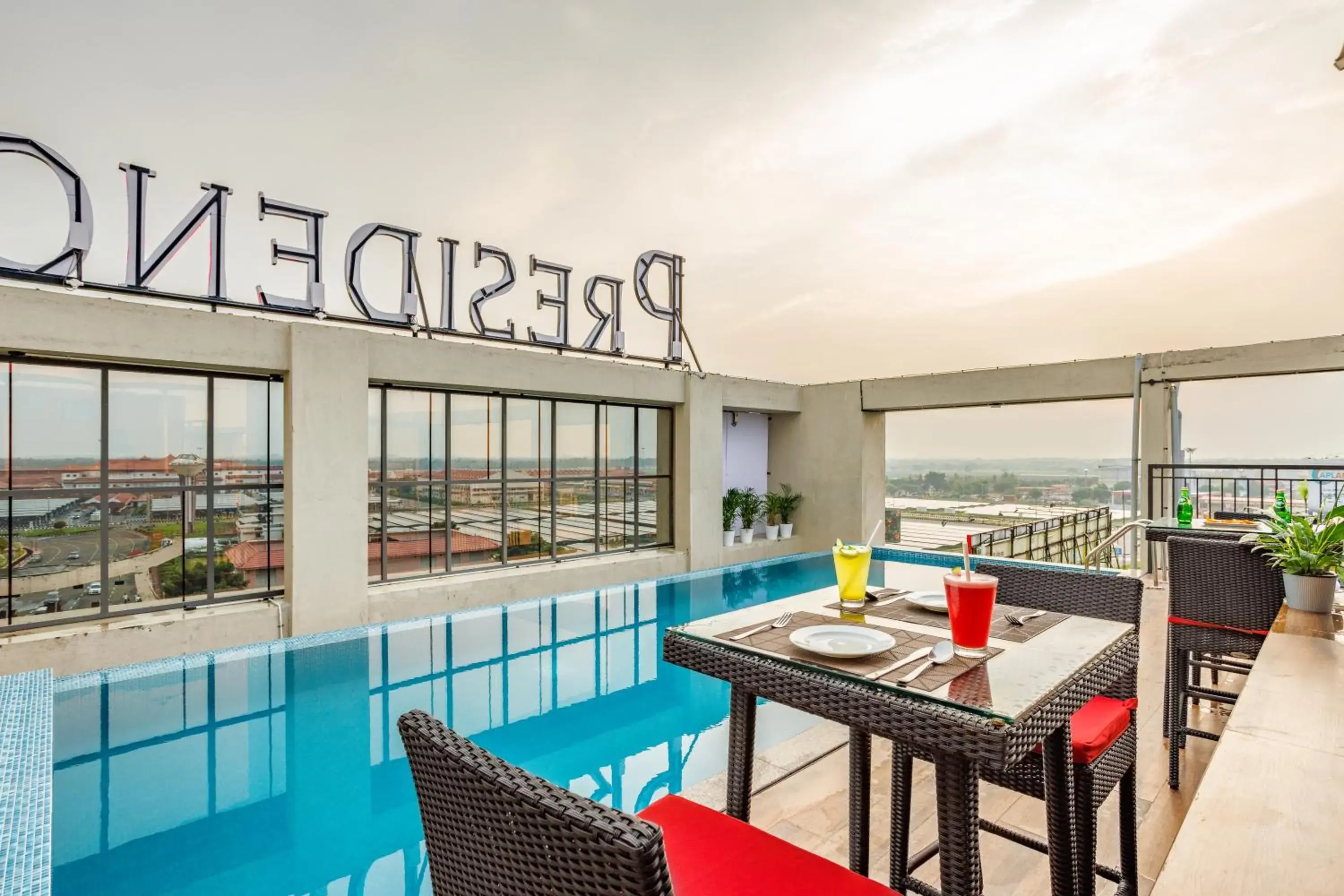 PRESIDENCY AIRPORT HOTEL PRESIDENCY AIRPORT HOTEL