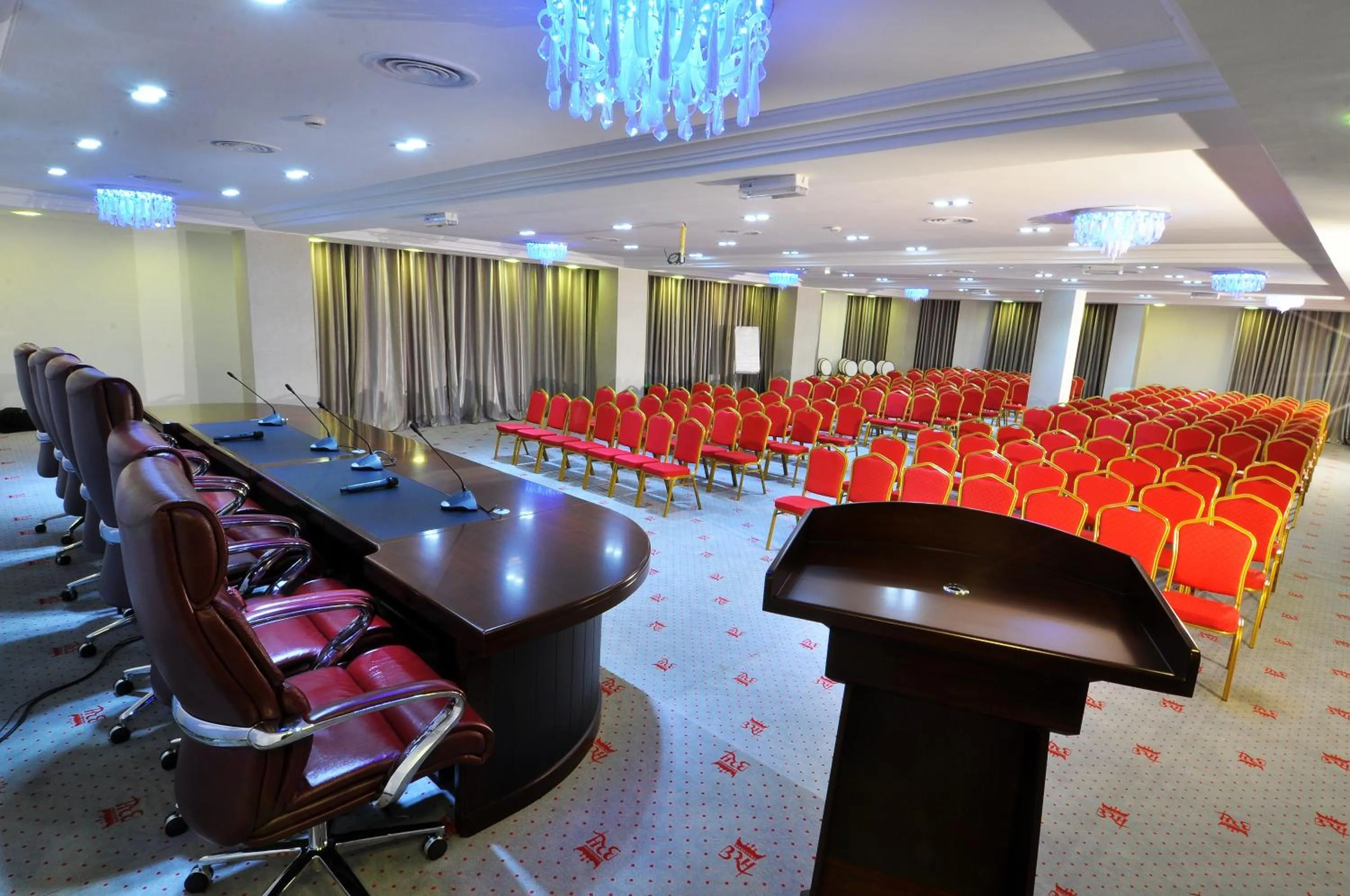 Meeting/conference room in Benin Royal Hotel