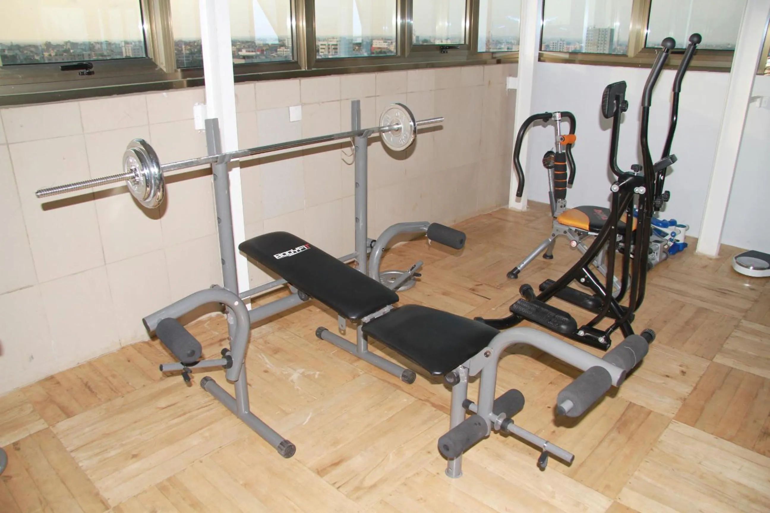 Fitness centre/facilities in Benin Royal Hotel