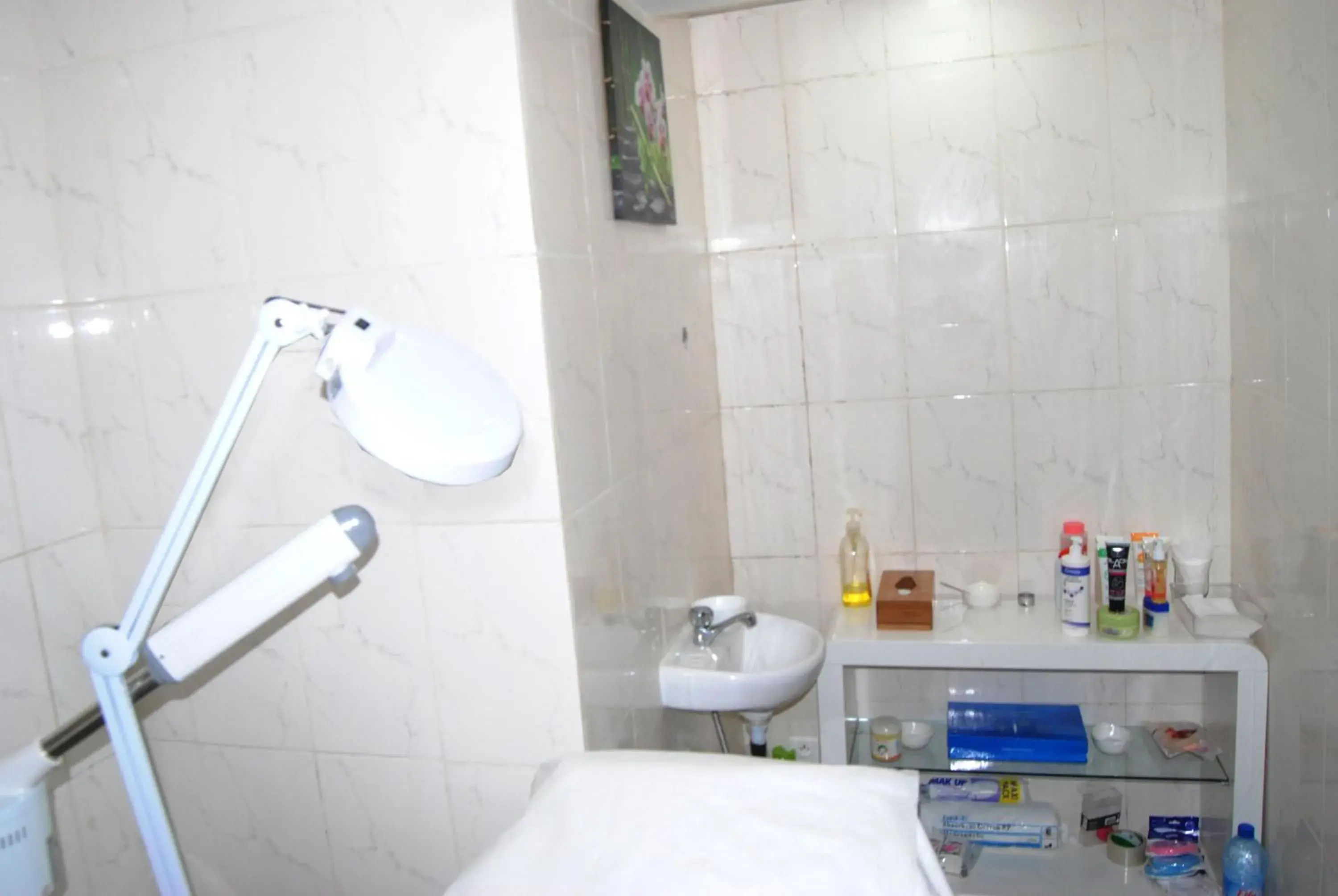Spa and wellness centre/facilities in Benin Royal Hotel Spa and wellness centre/facilities in Benin Royal Hotel