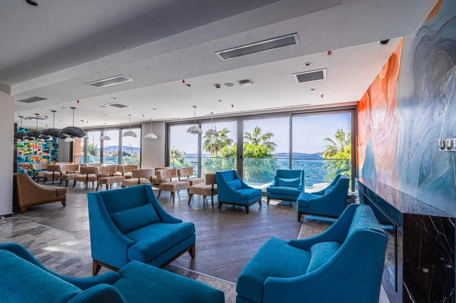 Seating area in Gözegir Hotel