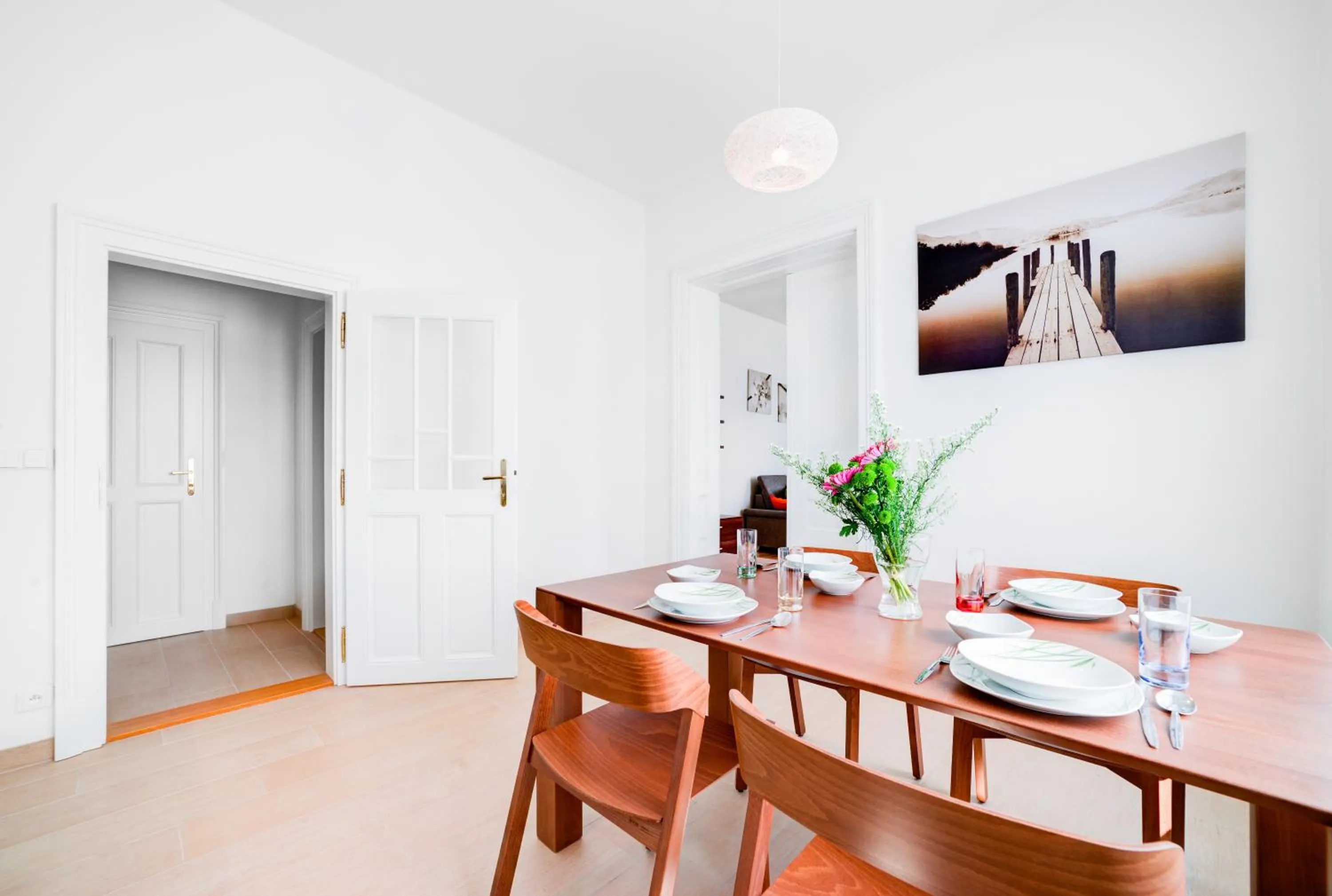 Dining area in Bishop Apartments