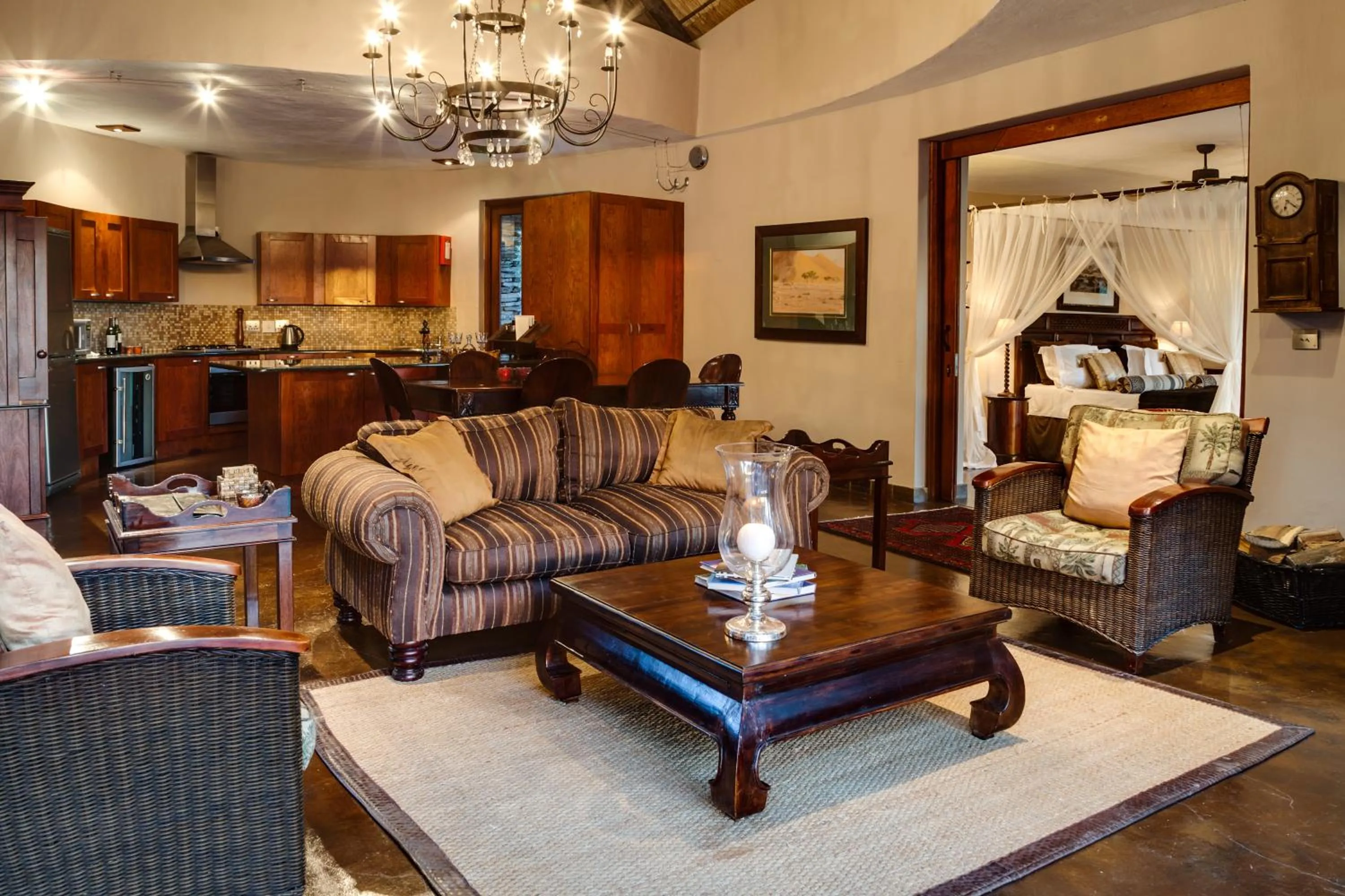 Kitchen or kitchenette in Tintswalo Safari