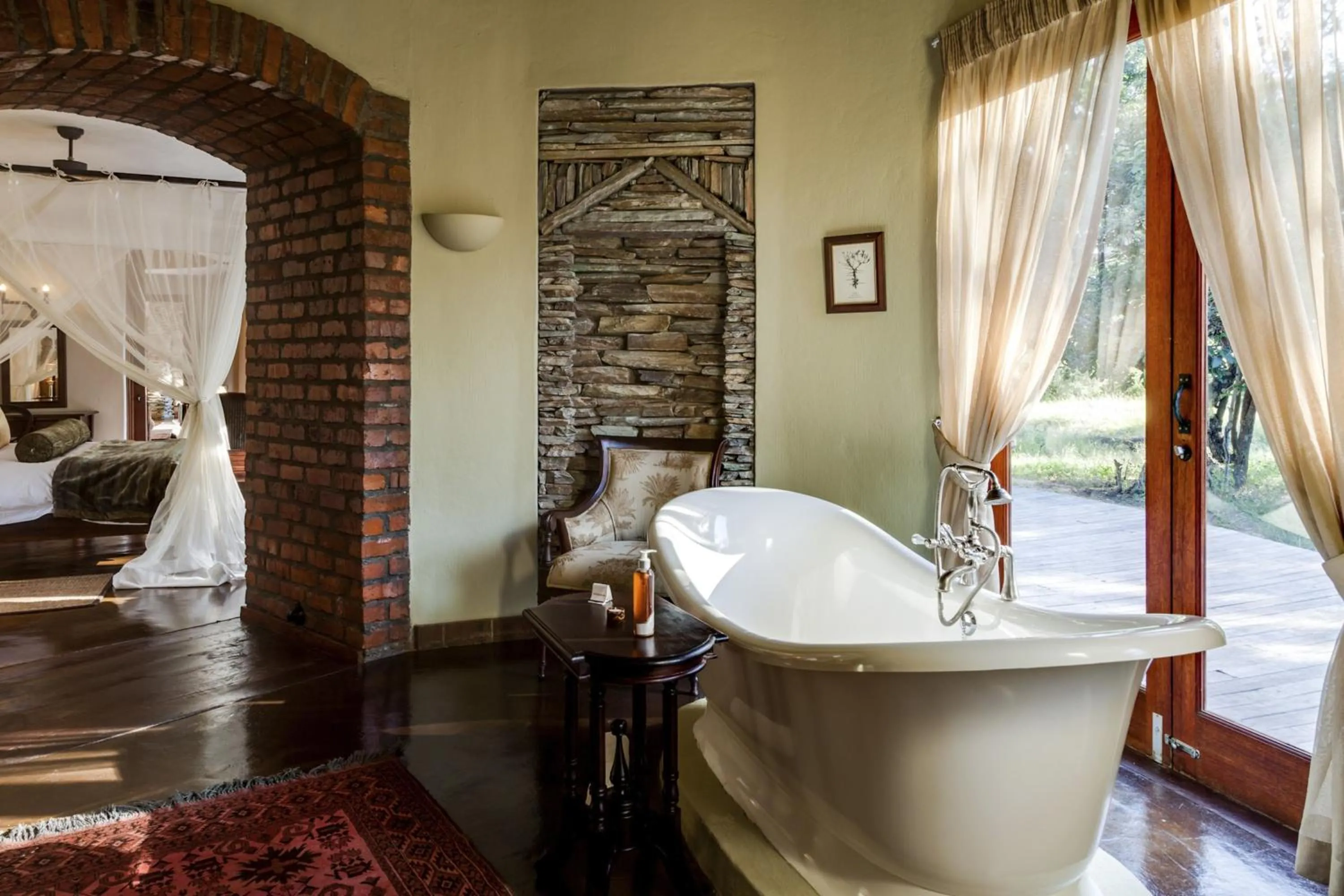 Bathroom in Tintswalo Safari