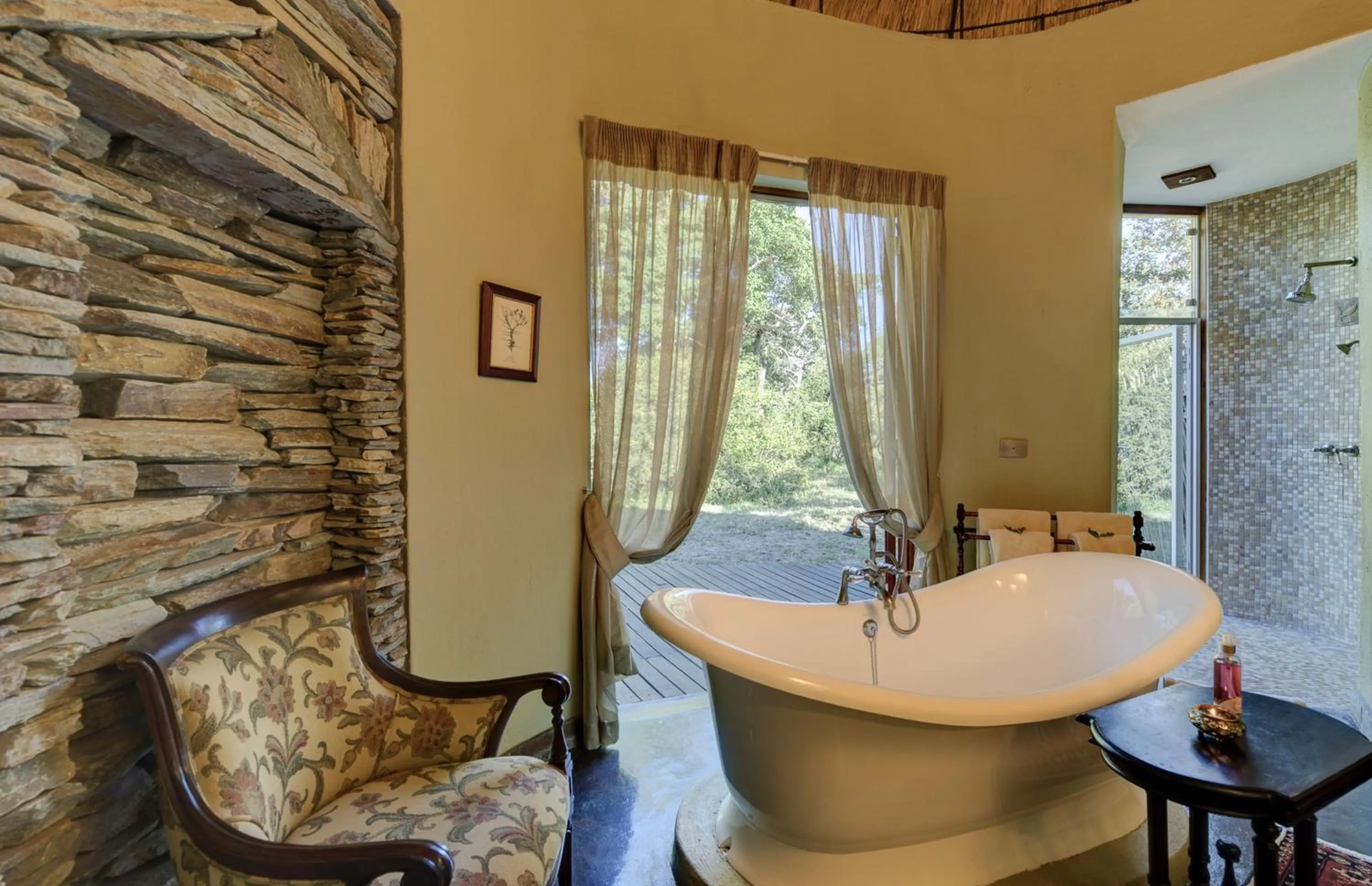 Bathroom in Tintswalo Safari
