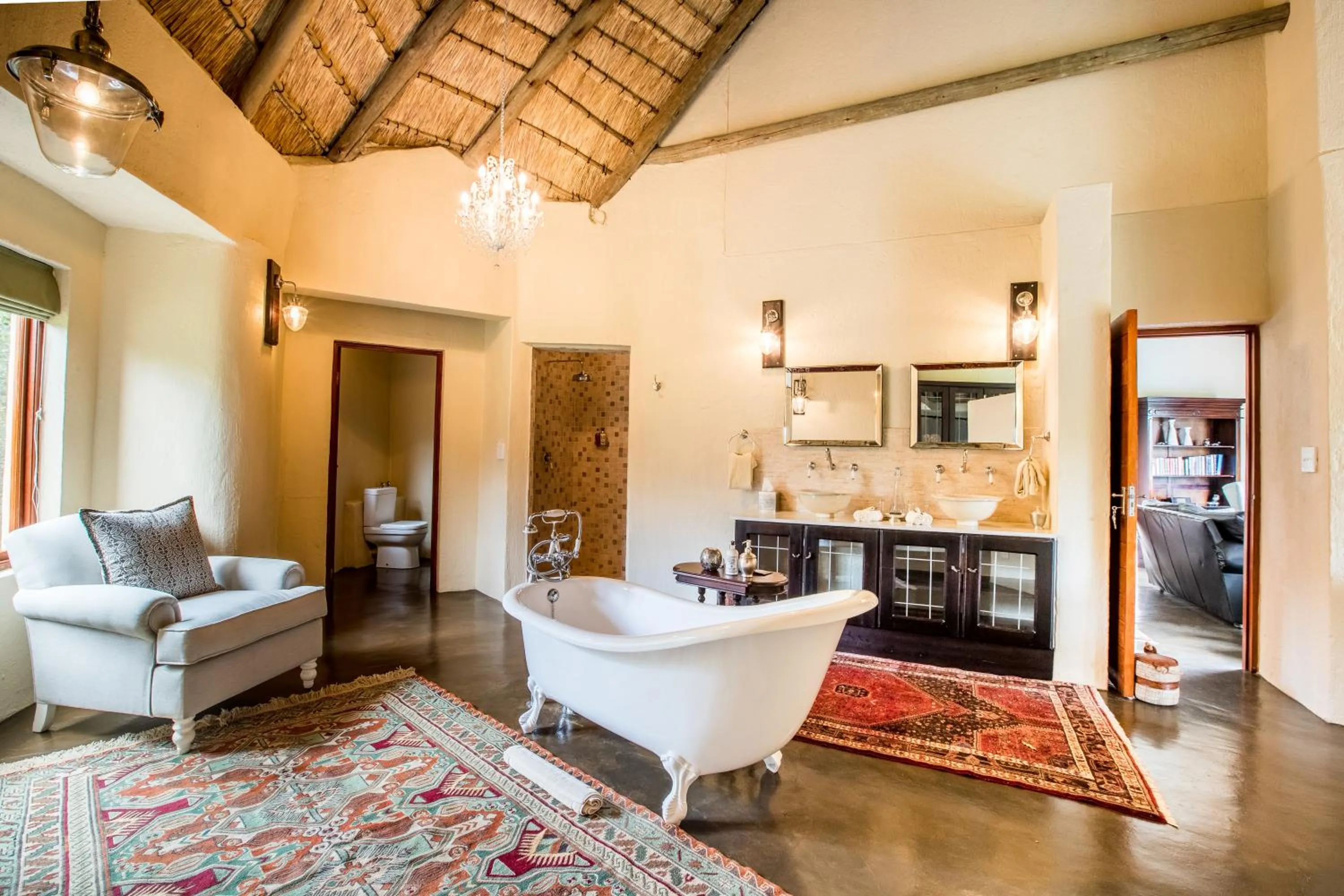 Bathroom in Tintswalo Safari