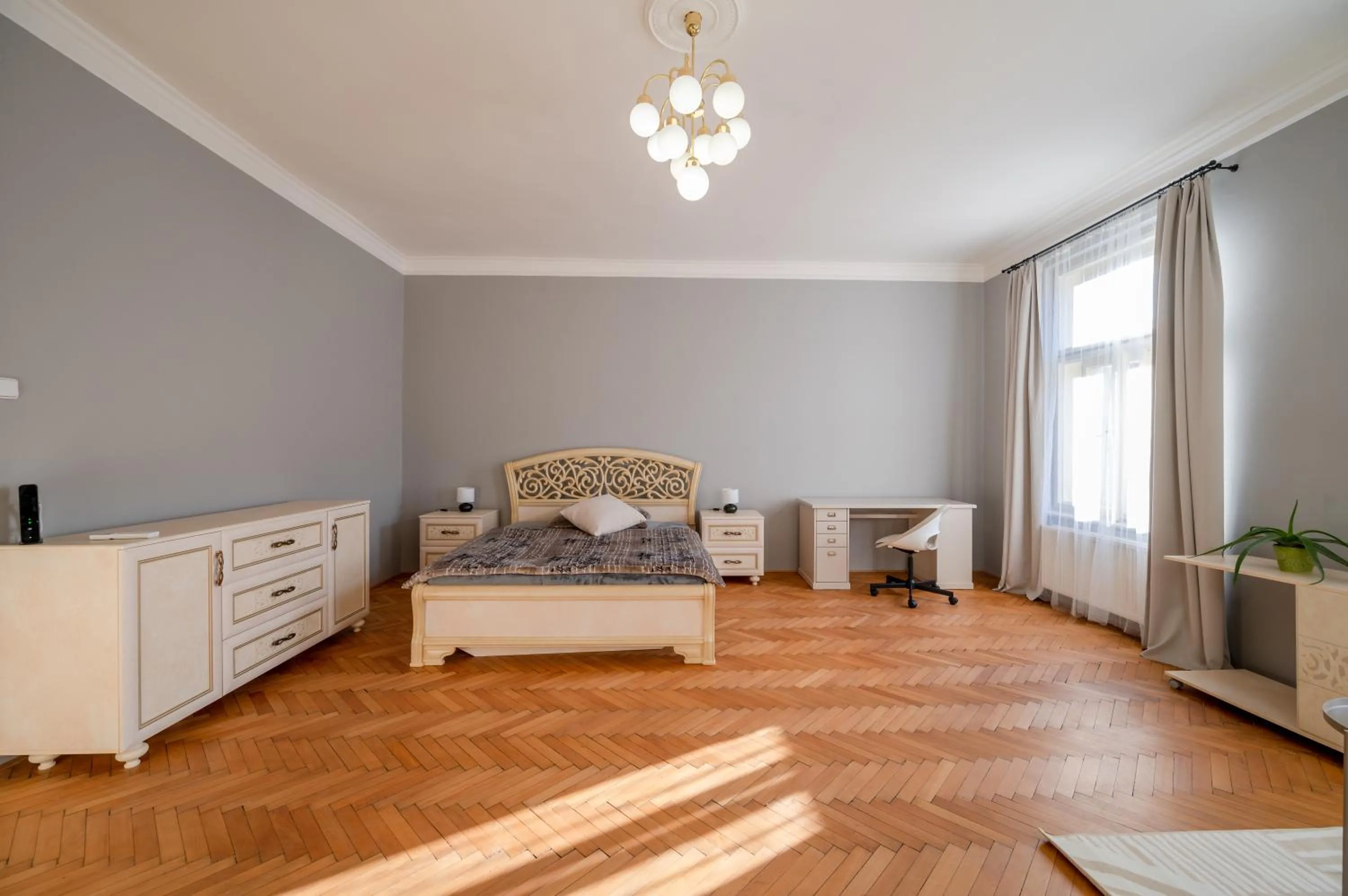 Bed in Palace Petrarca