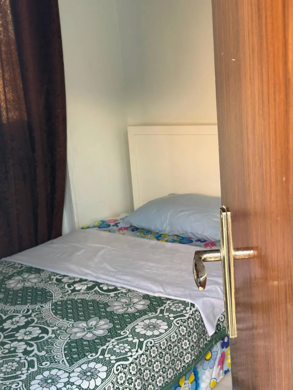 Bed in Bakar Nubian Guest House