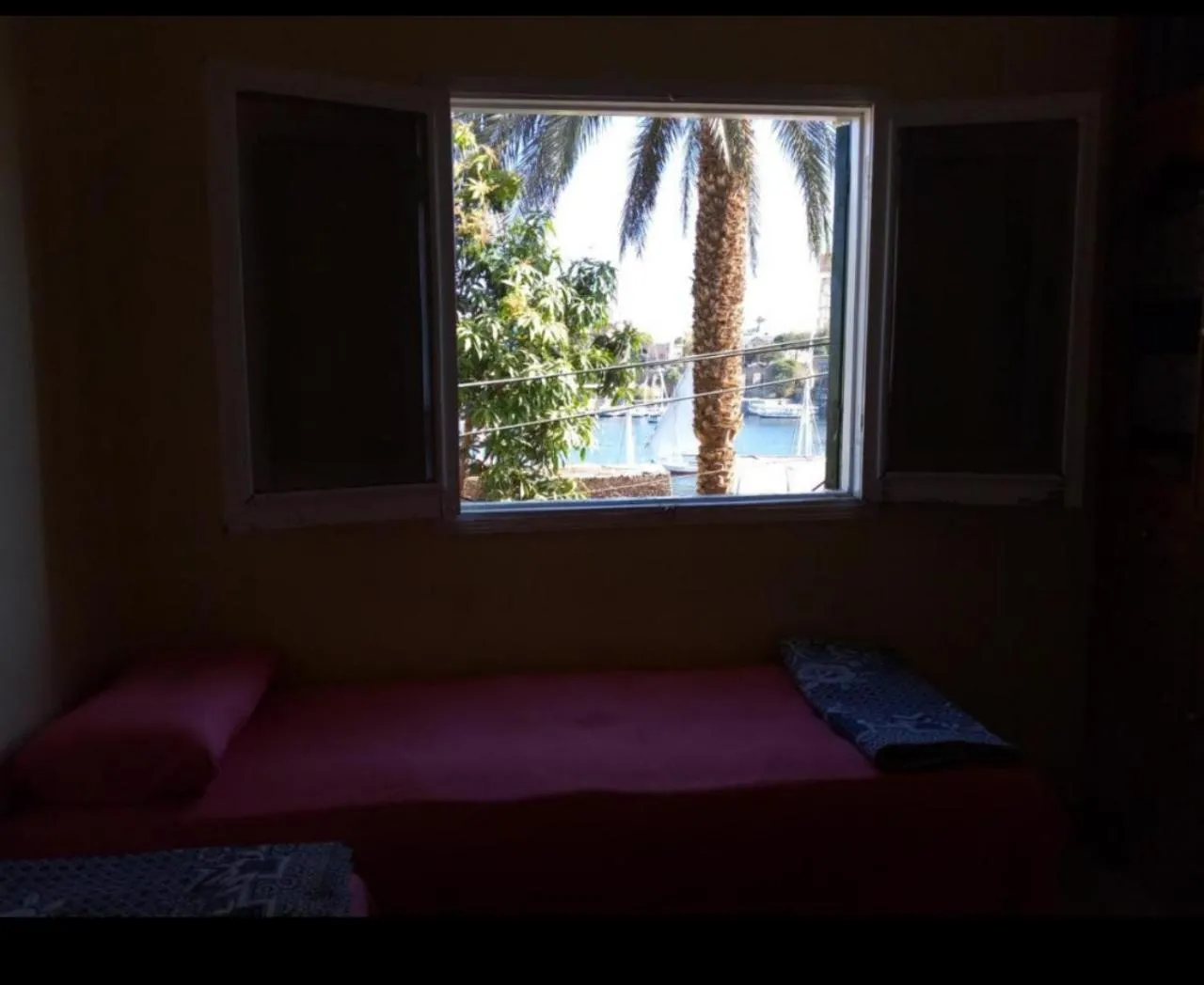 Bed in Bakar Nubian Guest House