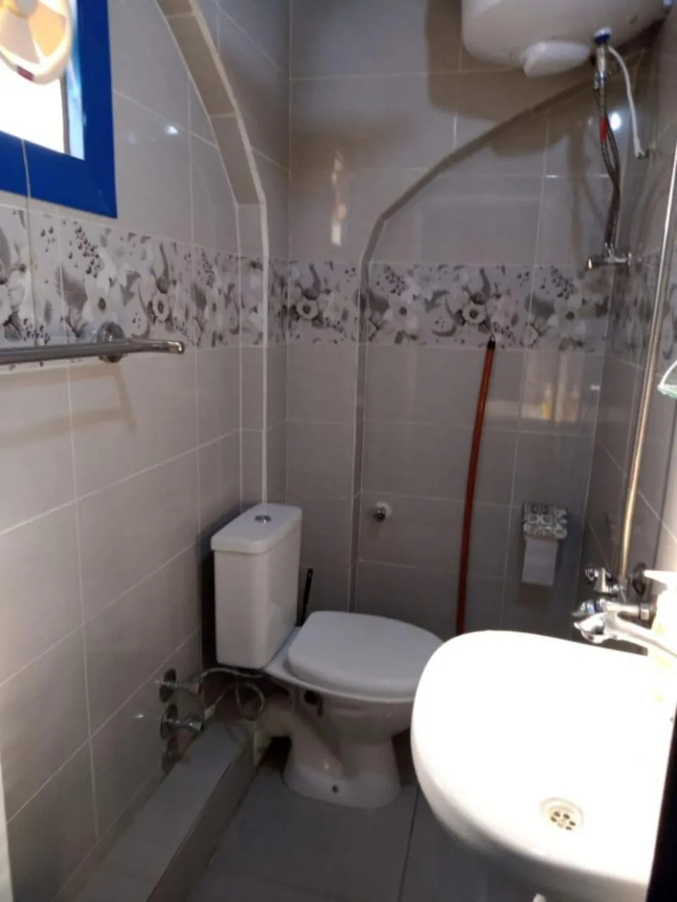 Shower in Bakar Nubian Guest House