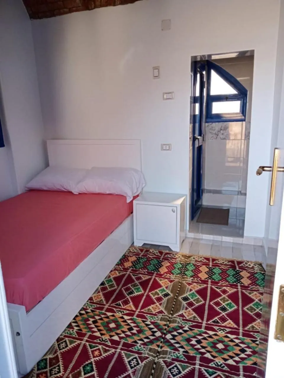 Bed in Bakar Nubian Guest House