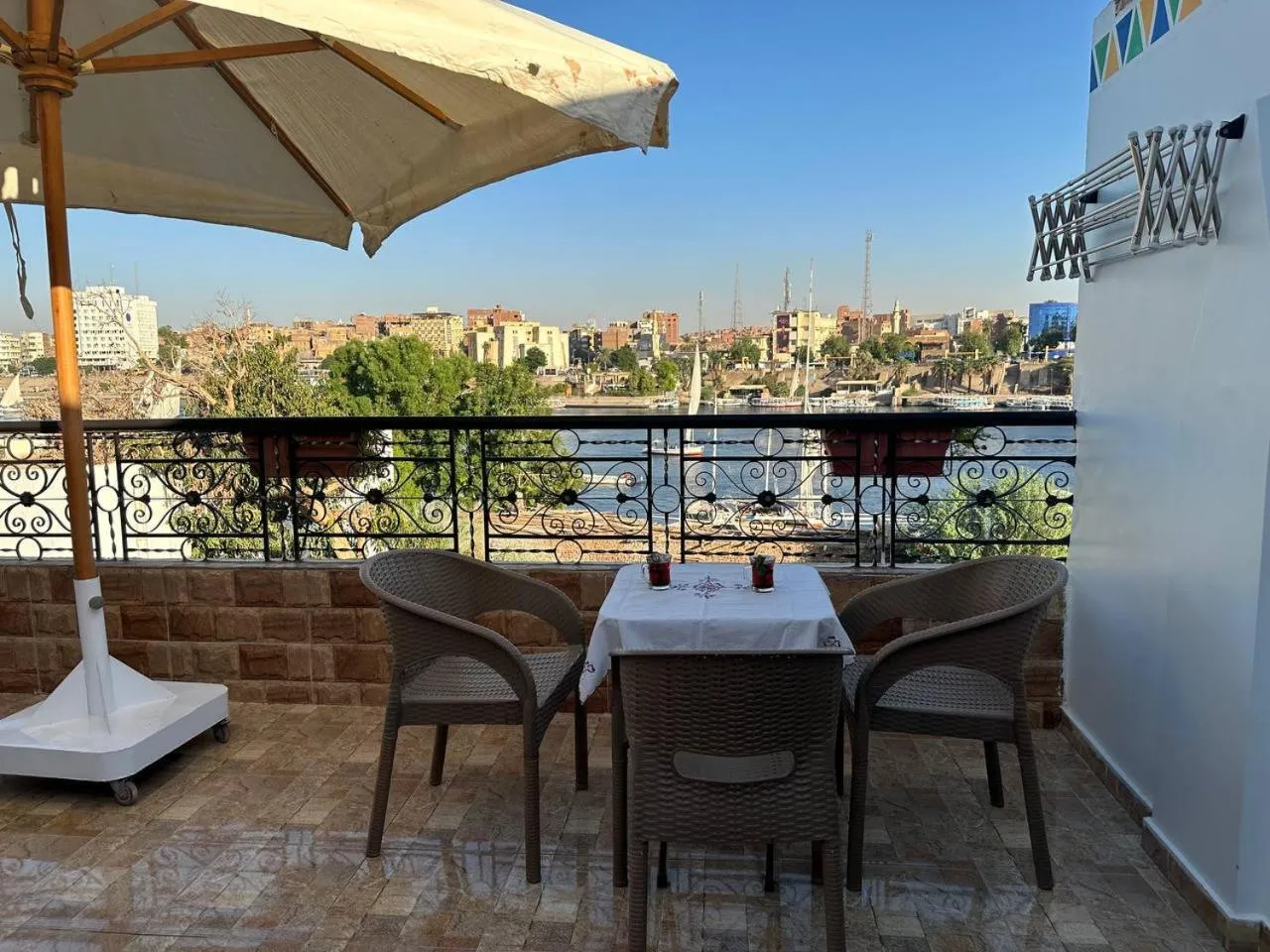 Restaurant/places to eat in Bakar Nubian Guest House