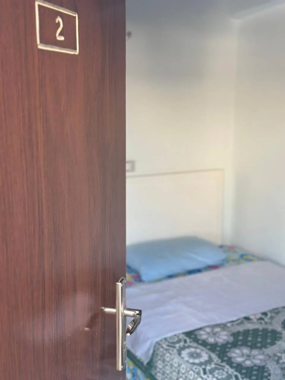 Bed in Bakar Nubian Guest House
