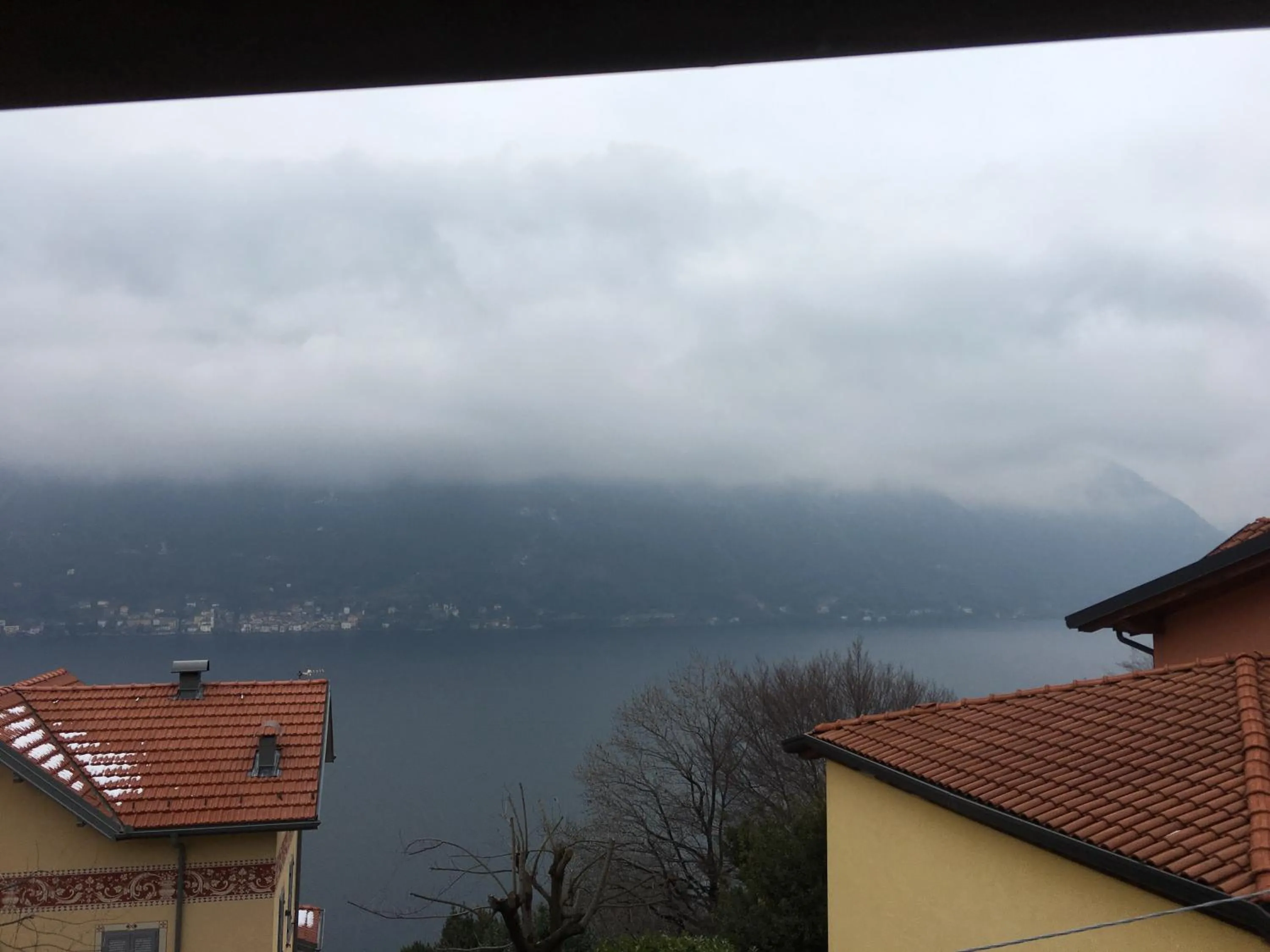 Lake view in Casa Vacanza Castagna