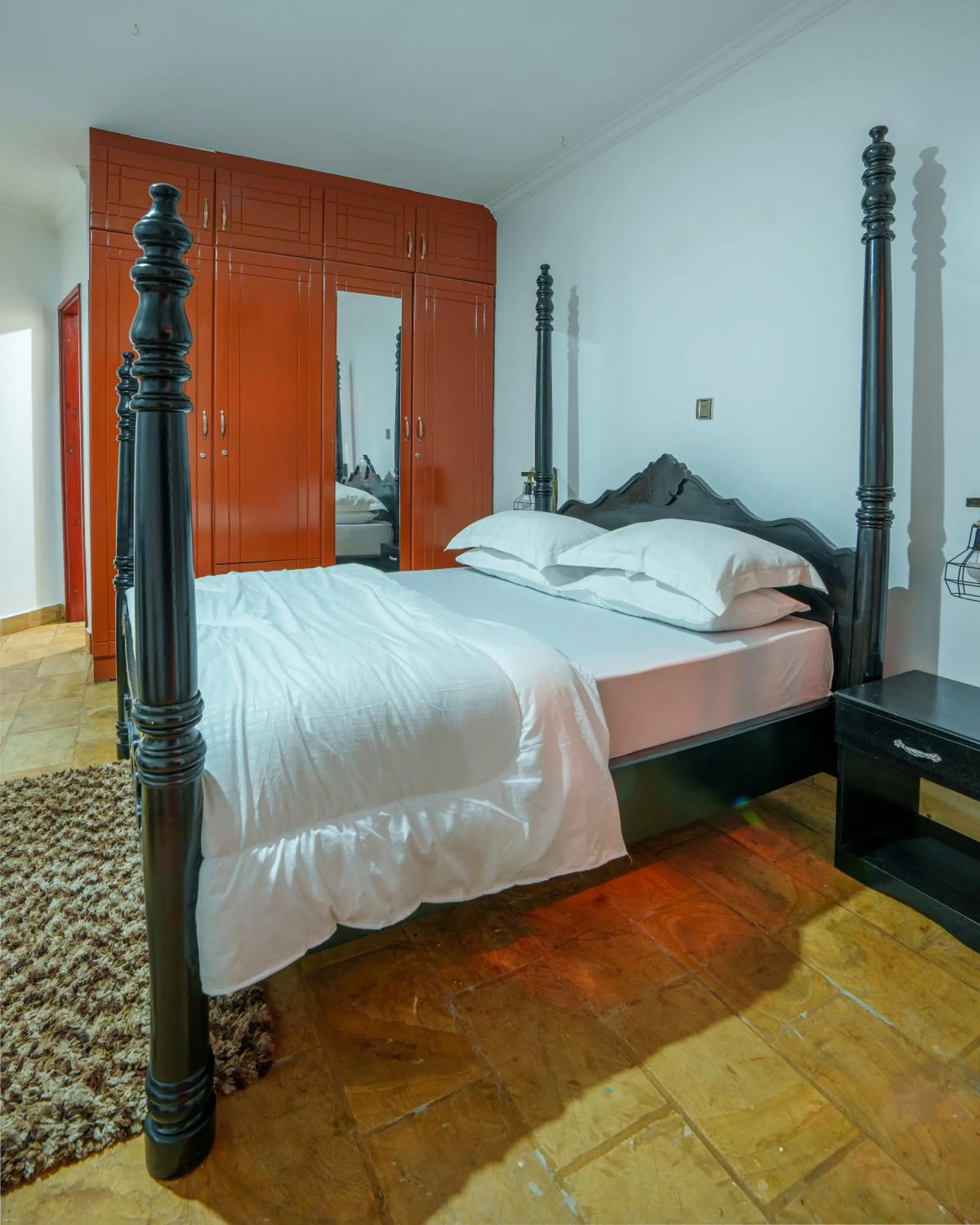 Bed in Sprunger Avenue - tulia homes