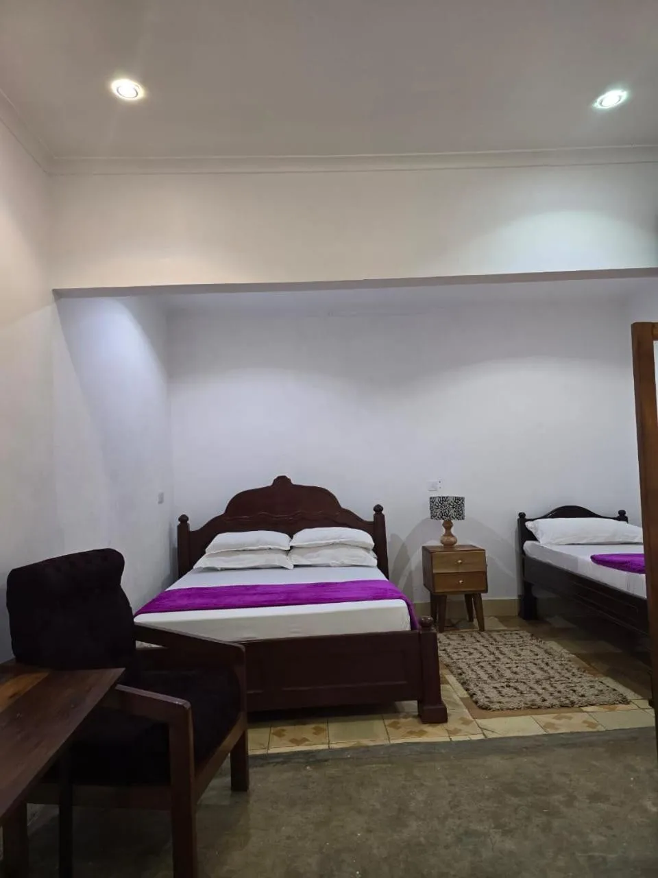 Bedroom, Bed in Sprunger Avenue - tulia homes