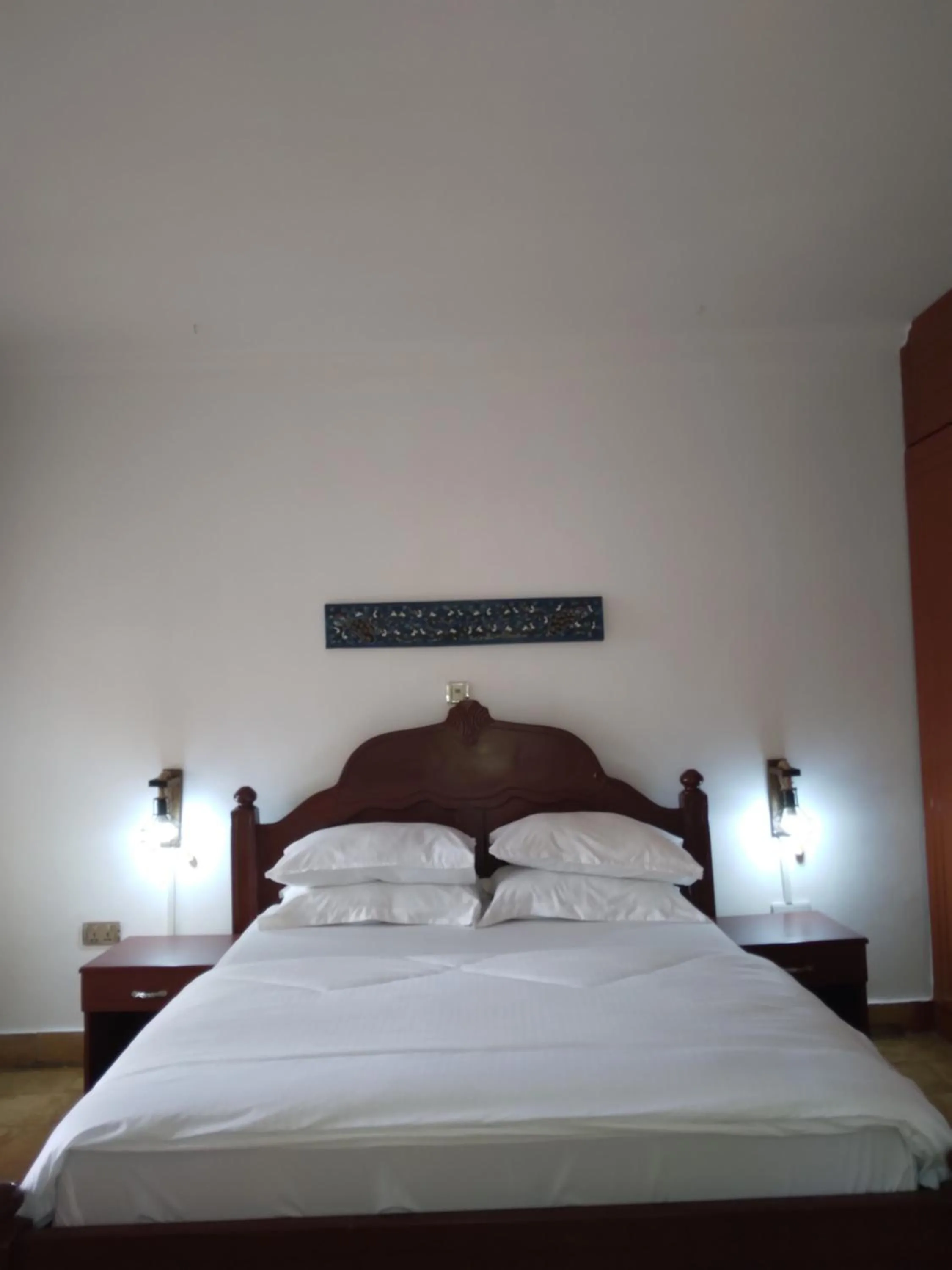 Bed in Sprunger Avenue - tulia homes
