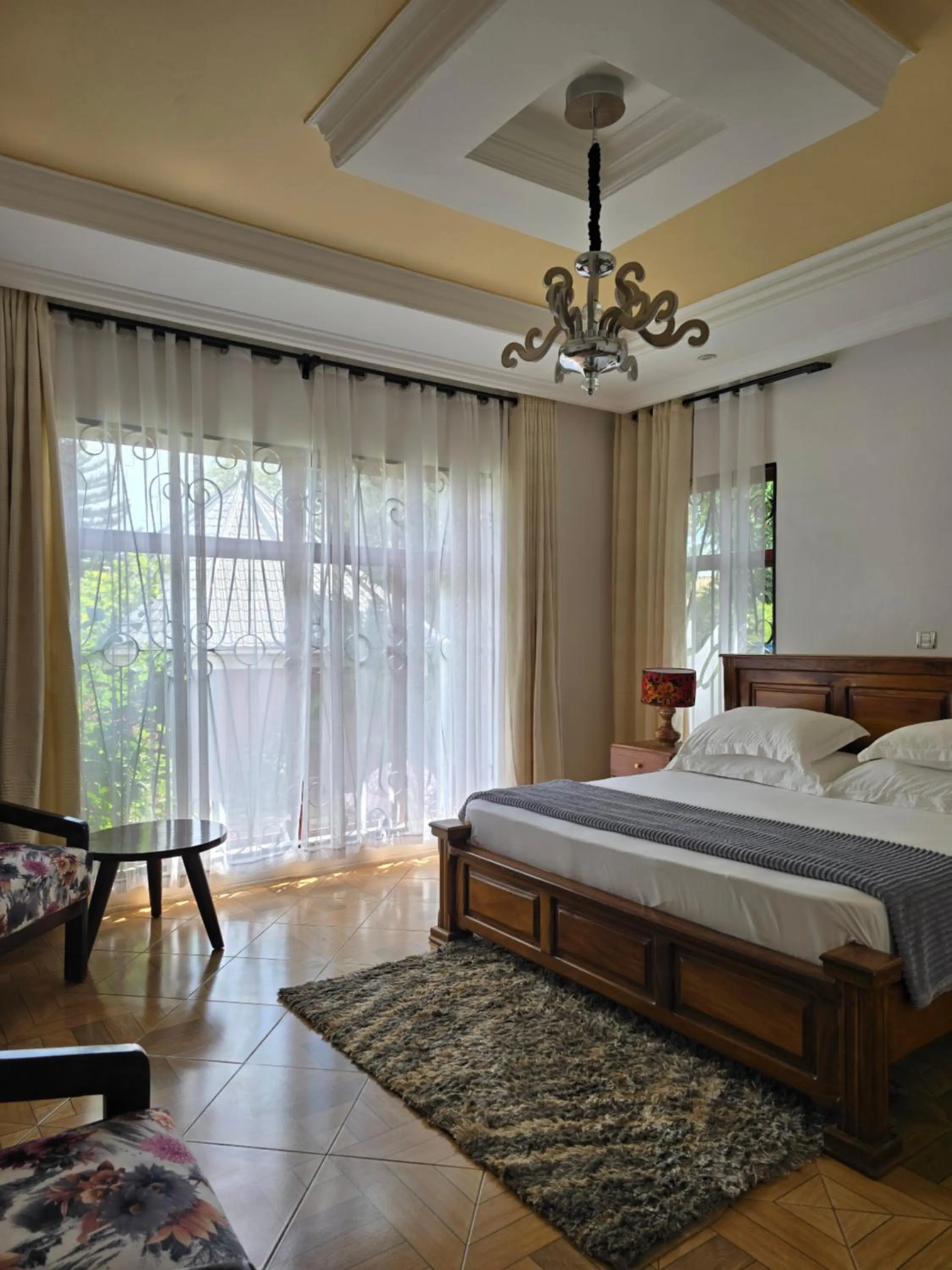 Bedroom, Bed in Sprunger Avenue - tulia homes
