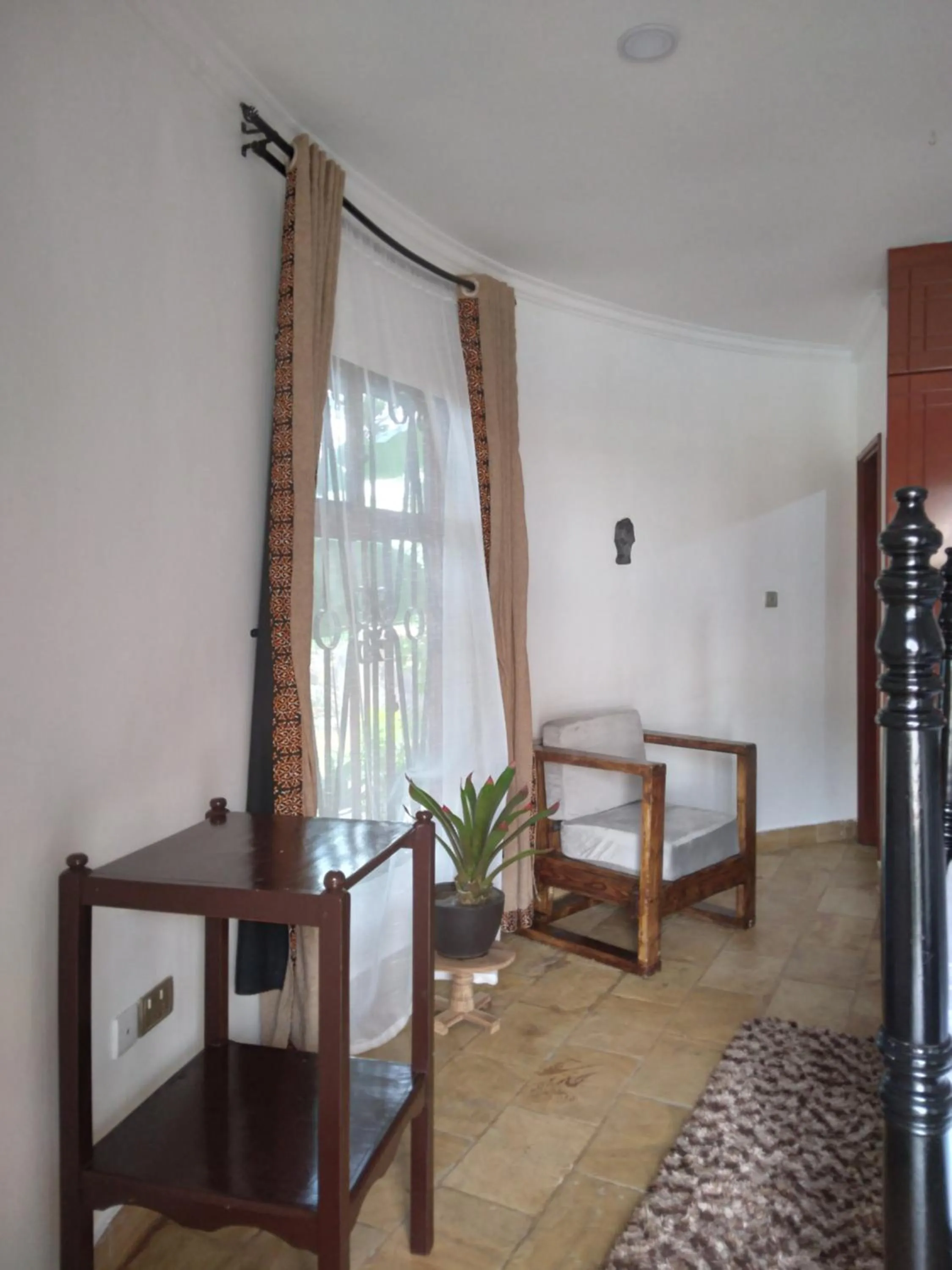 Bedroom, Bed in Sprunger Avenue - tulia homes