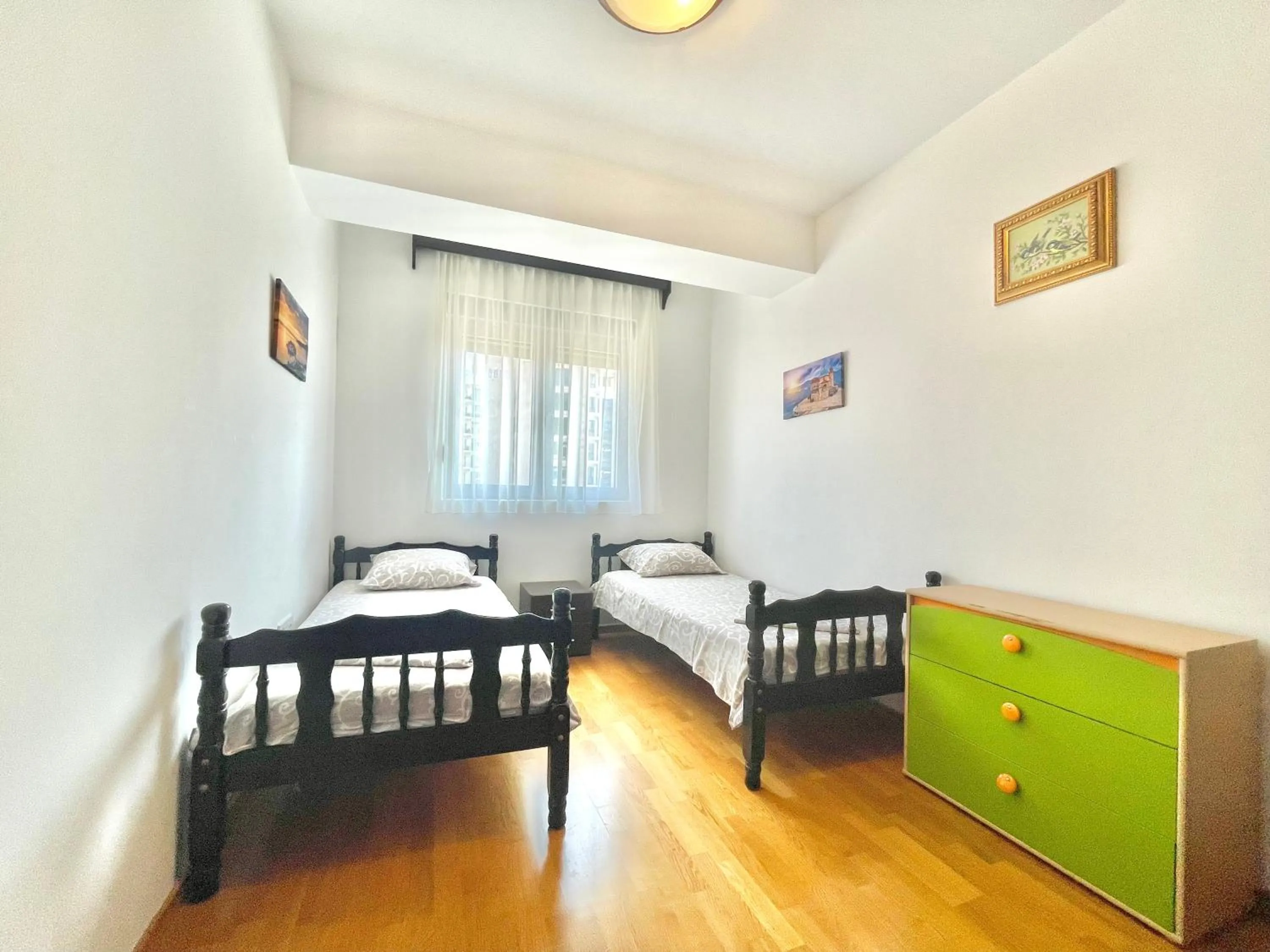 Bedroom, Bed in Comfort Apartments Aleksic