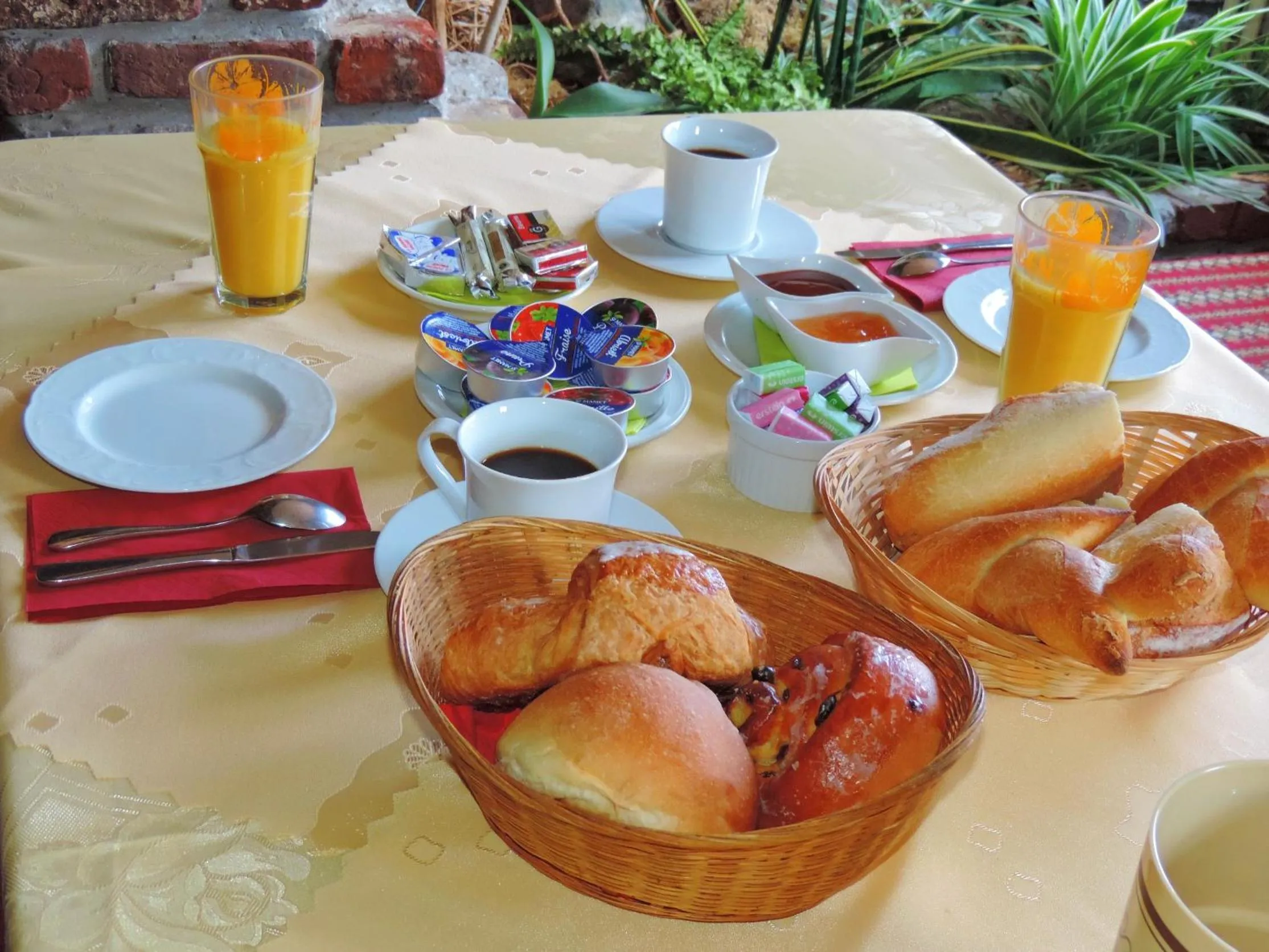Breakfast in Hotel Restaurant Cristal