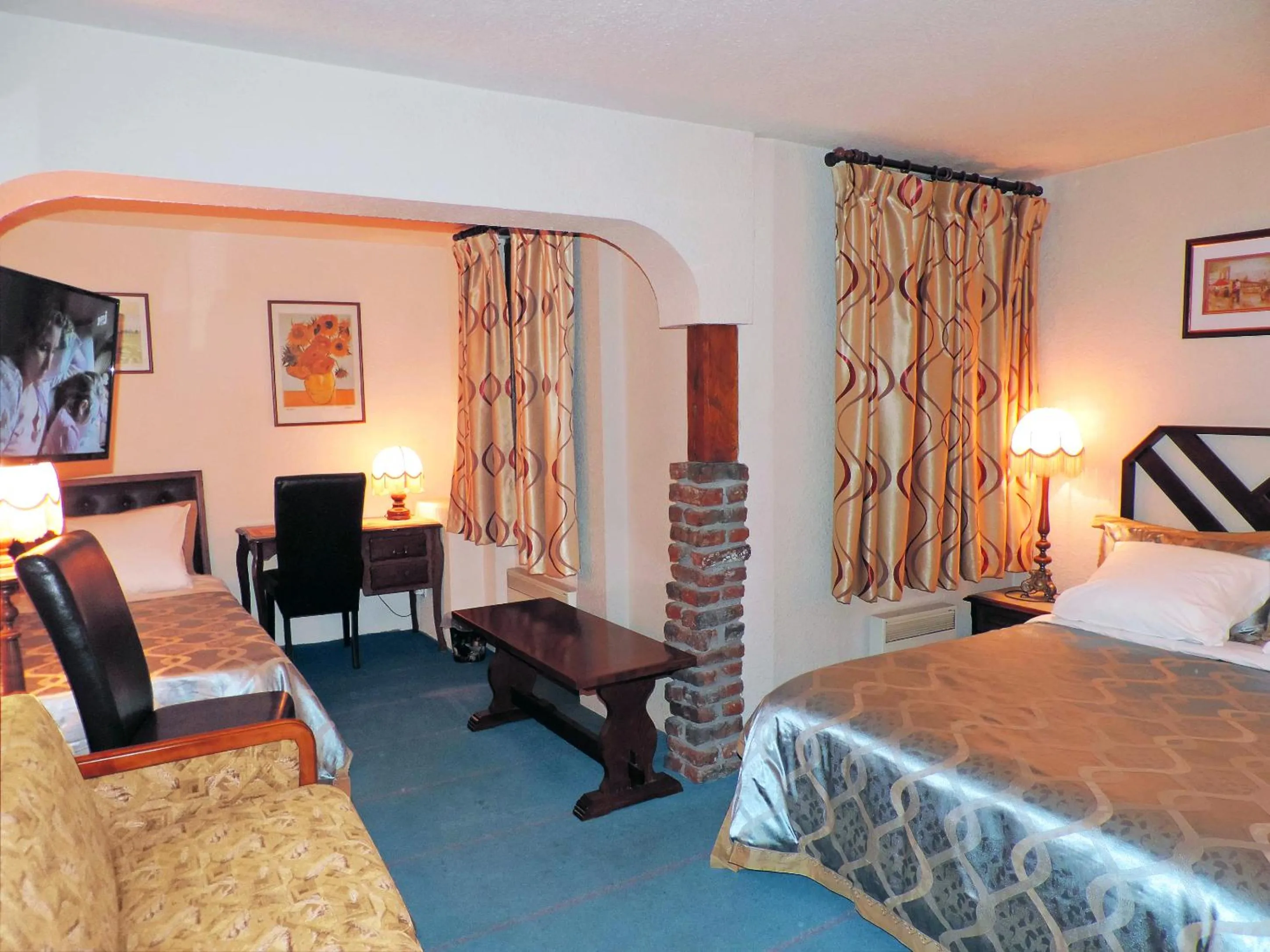 Bedroom in Hotel Restaurant Cristal