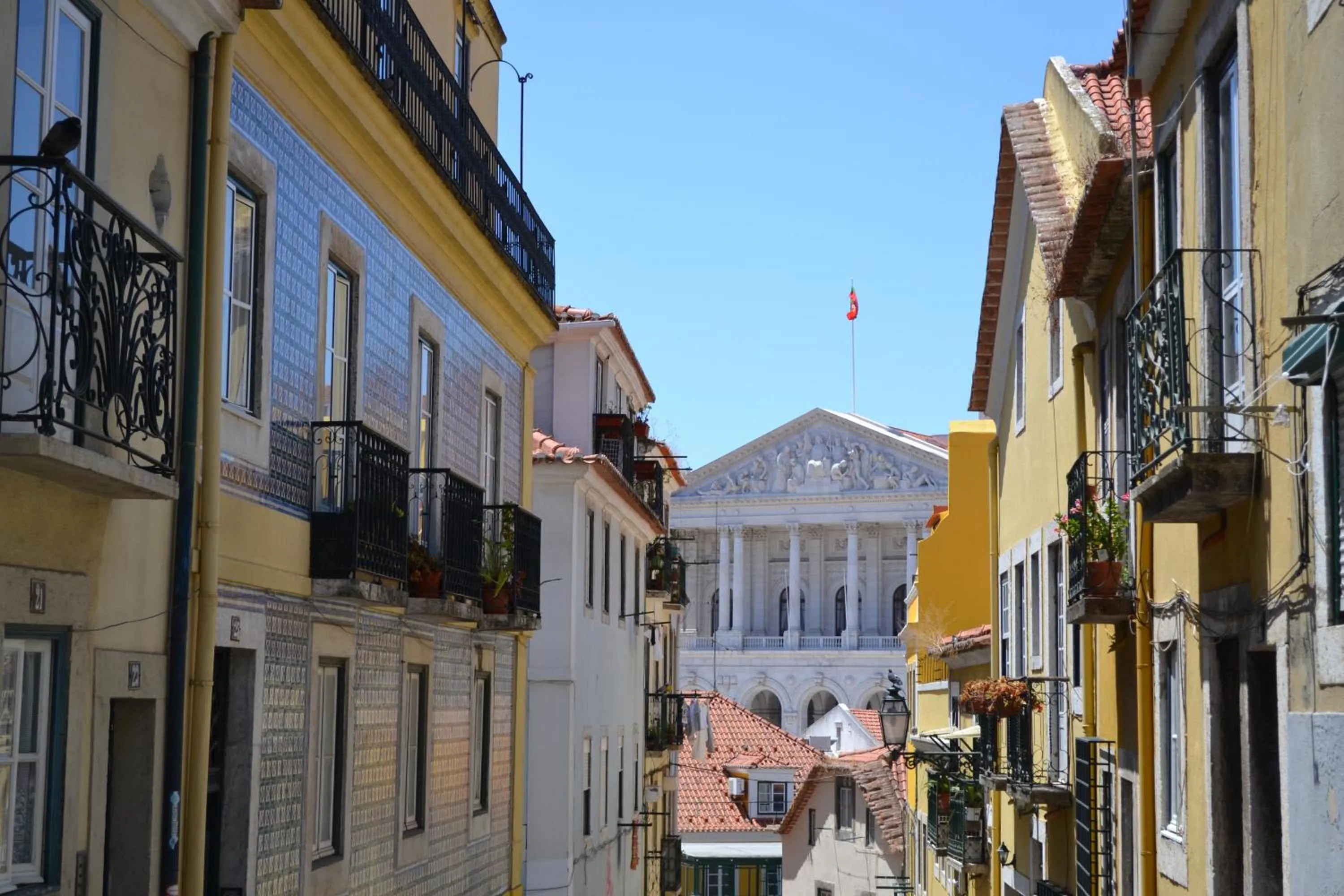 Property building in Encanto da Paz