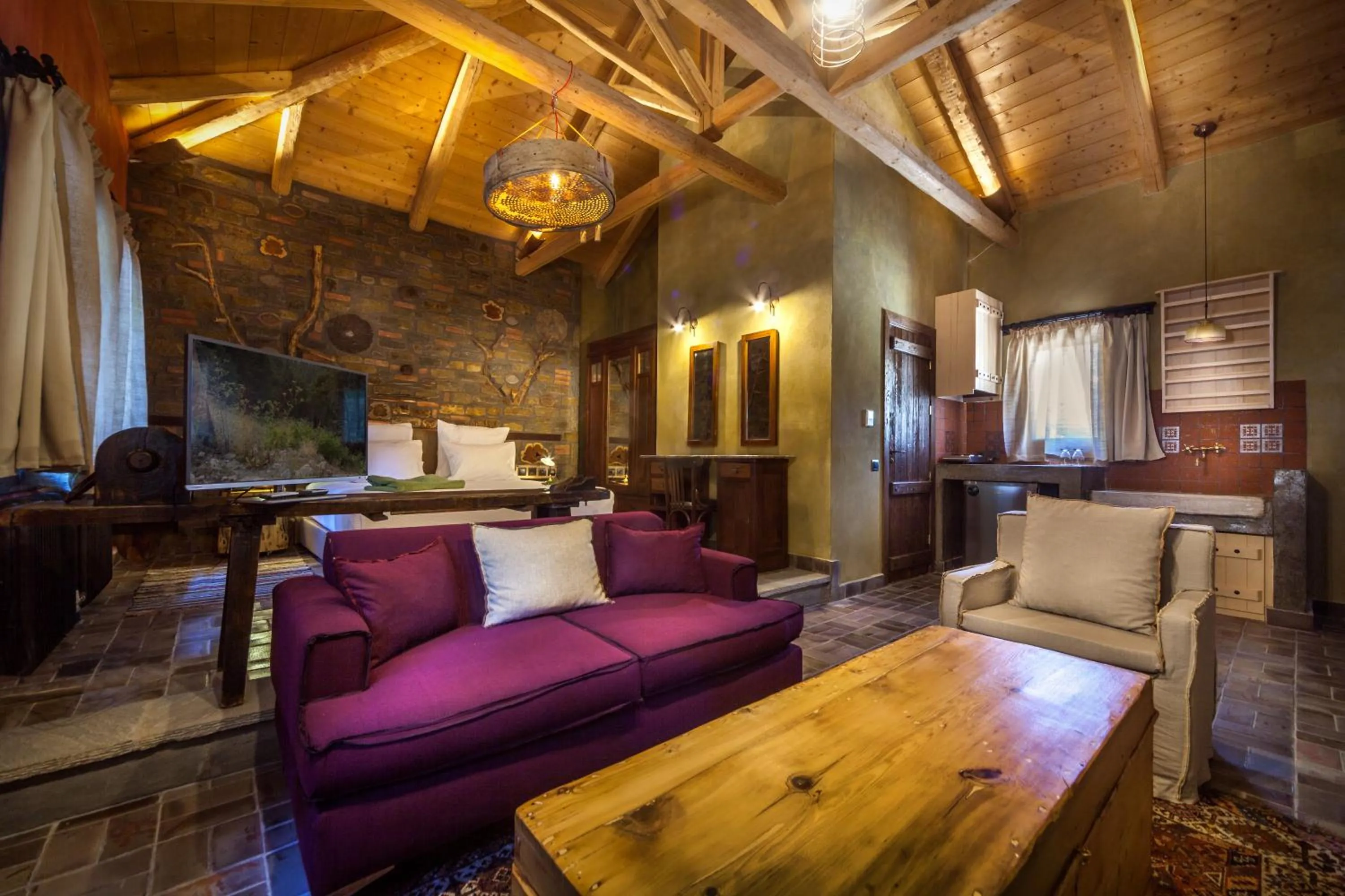 Other in Montanema Handmade Village