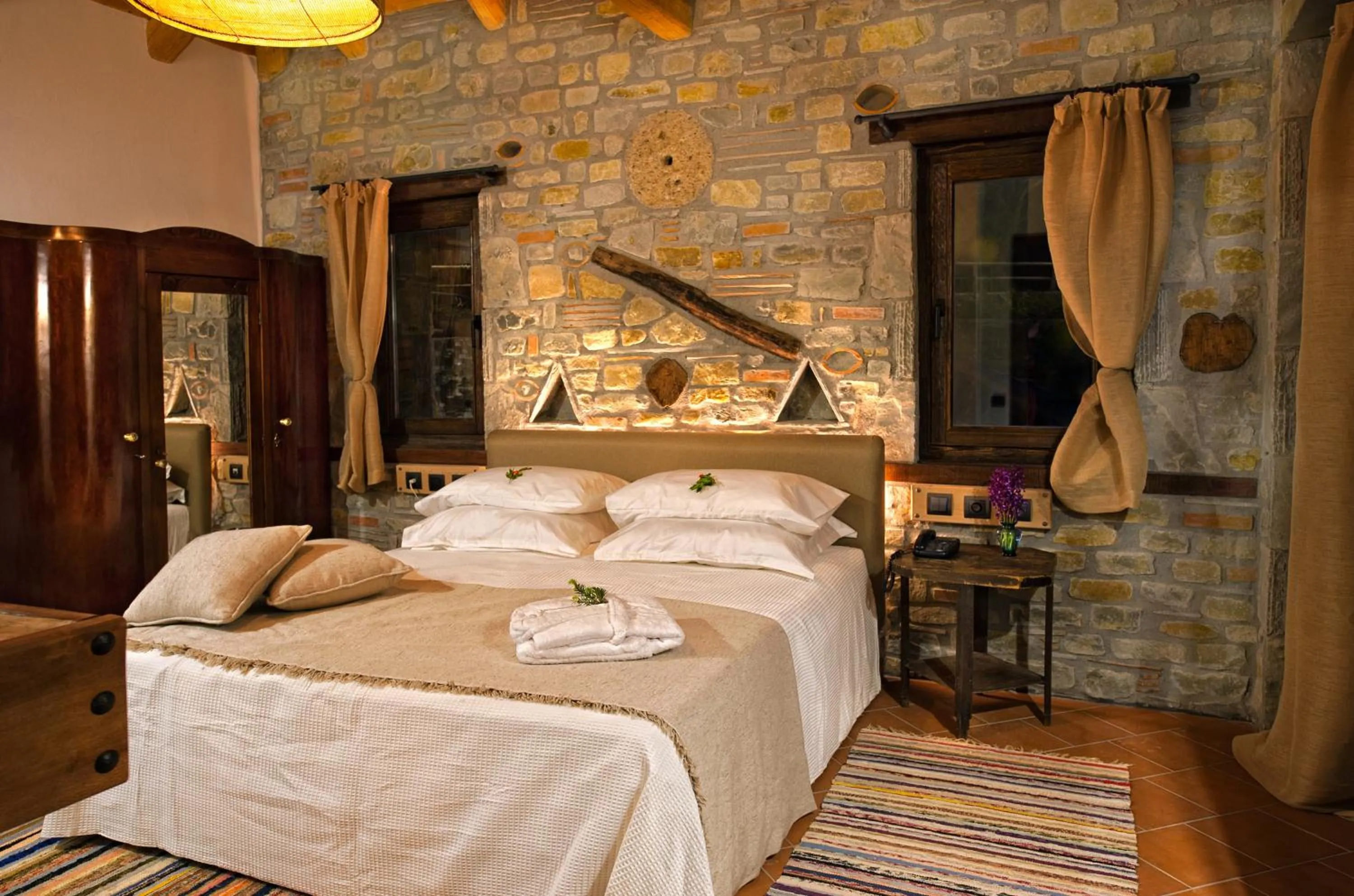 Bed in Montanema Handmade Village