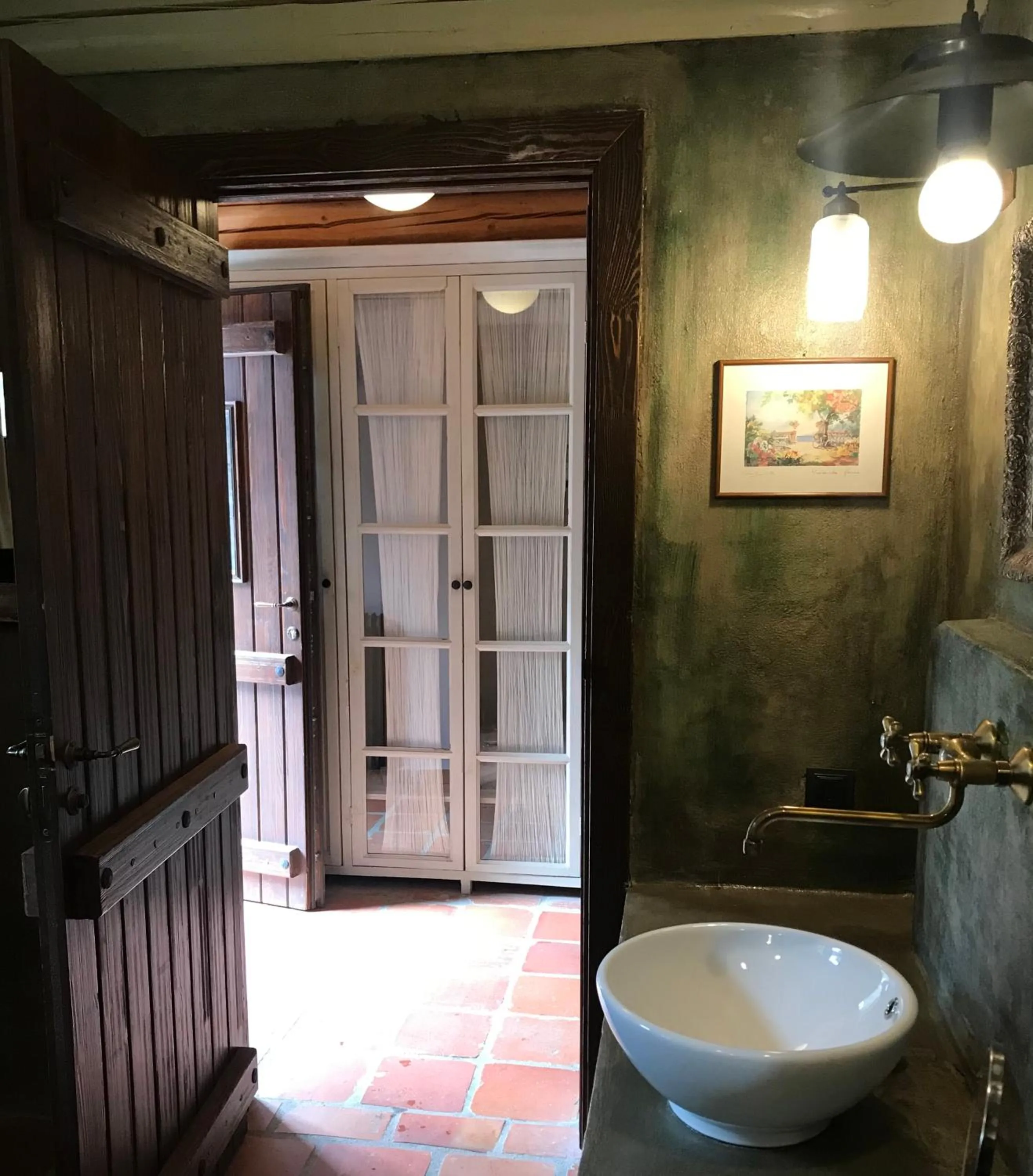 Montanema Handmade Village