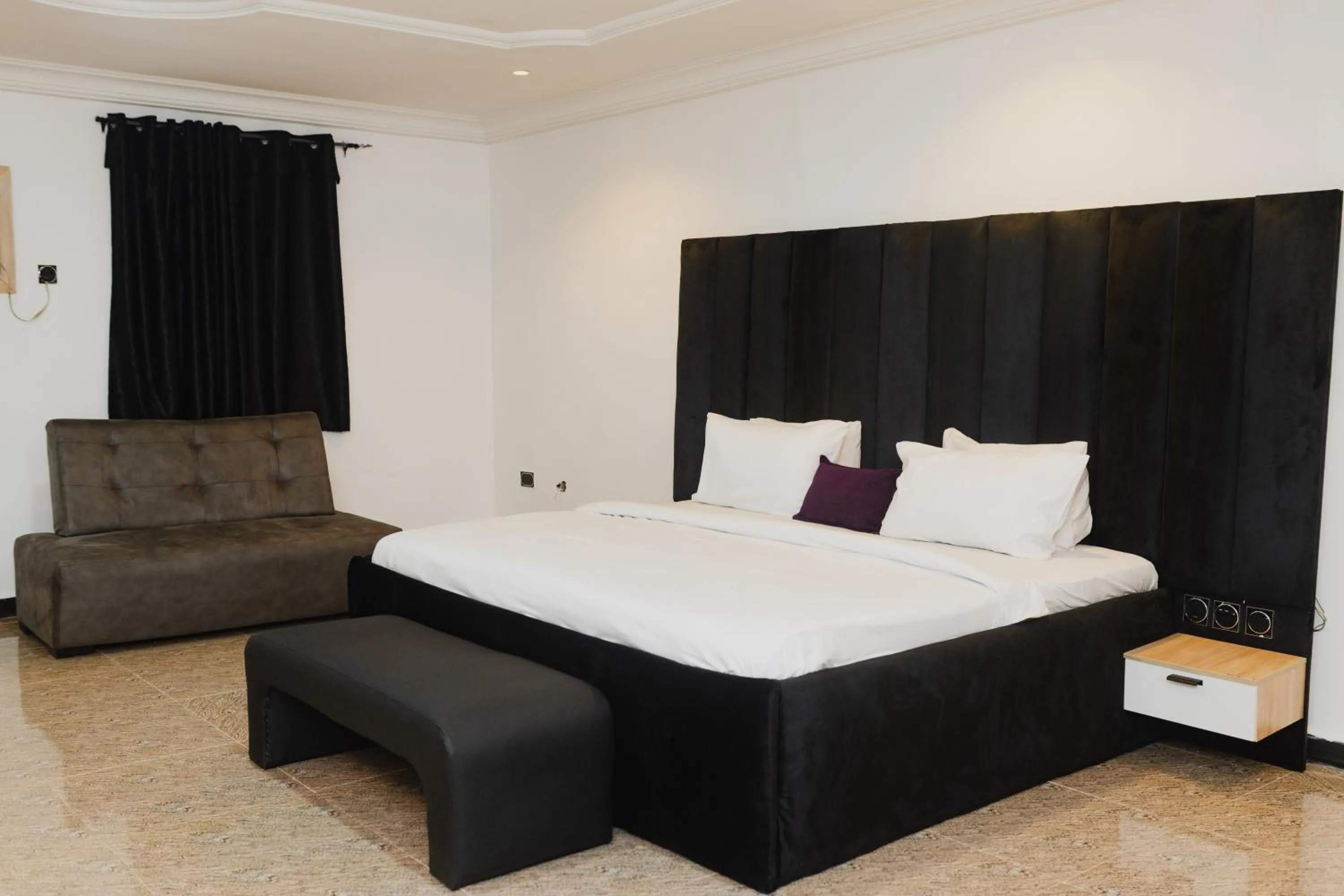 Bedroom in Ovic Hotel