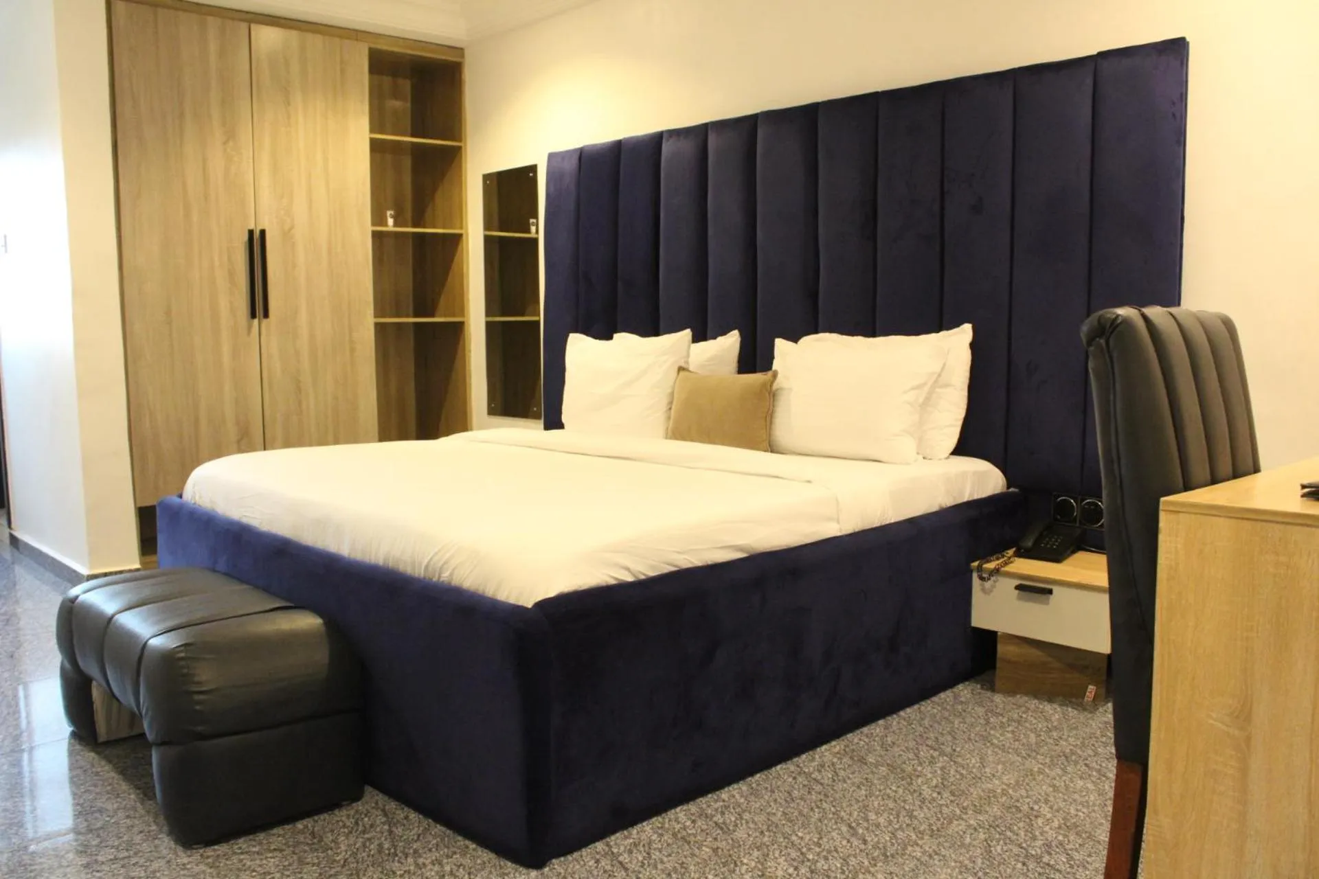 Bedroom in Ovic Hotel