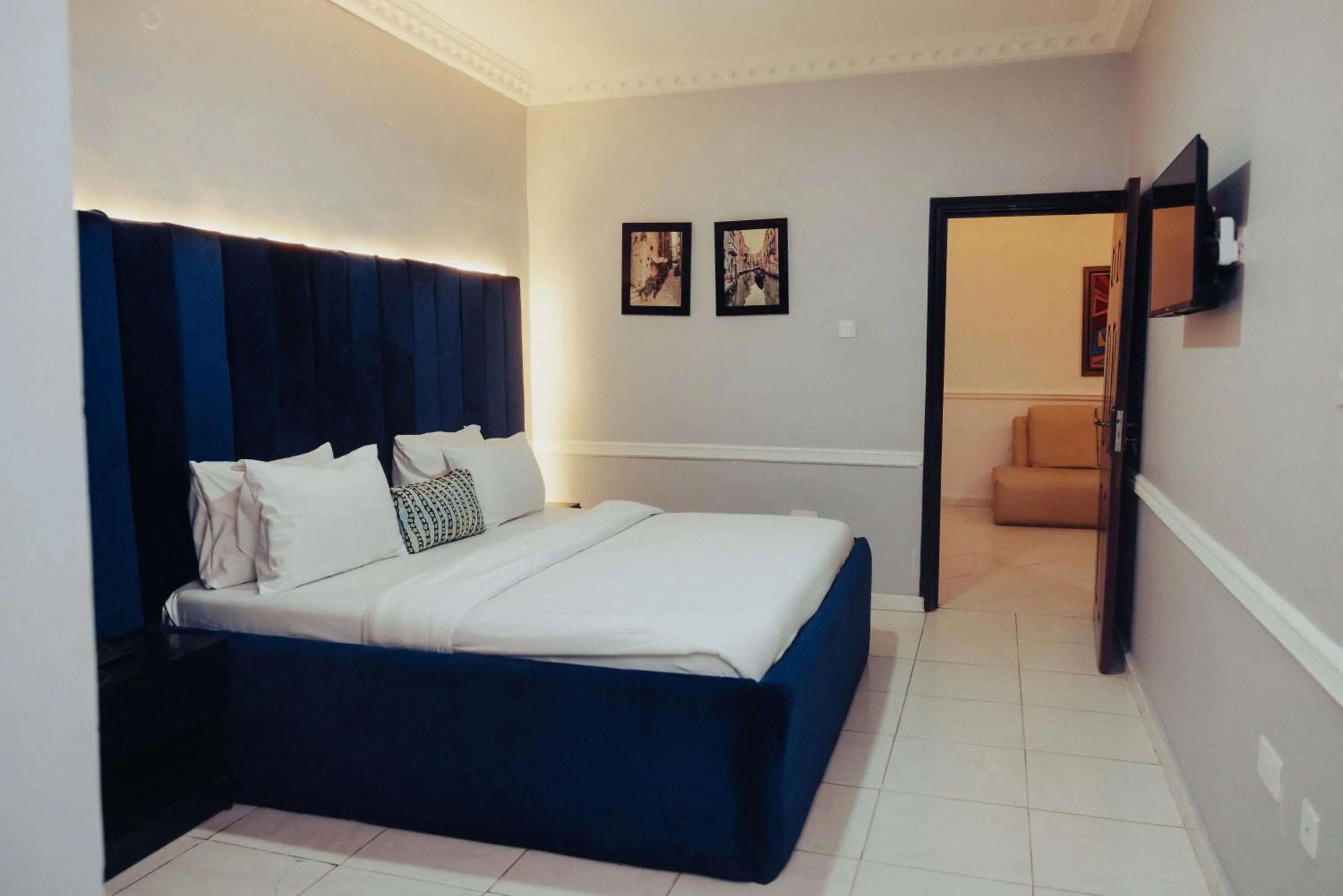 Bedroom in Ovic Hotel