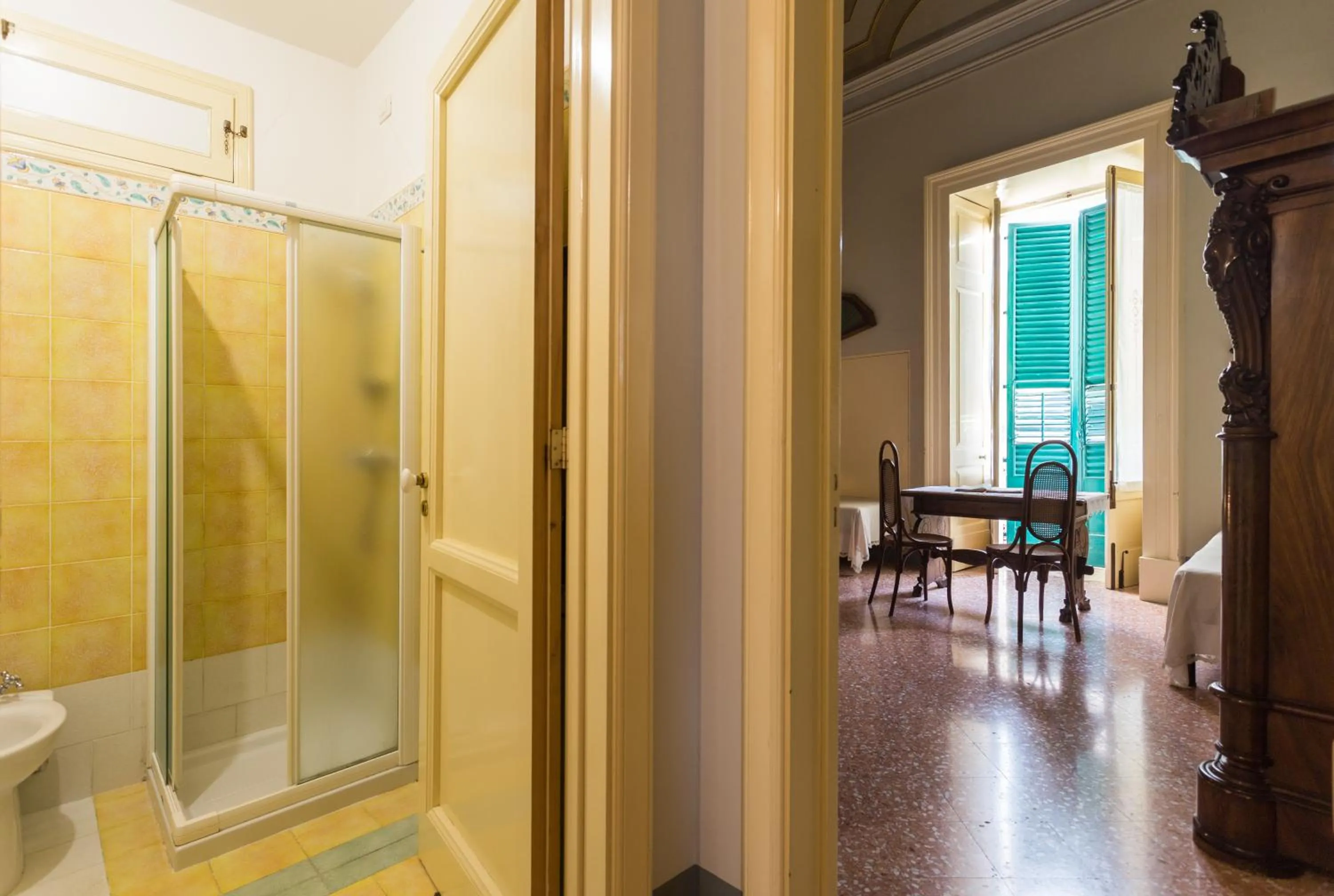 Quadruple Room with Bathroom - single occupancy in Palazzo Leuzzi B&B