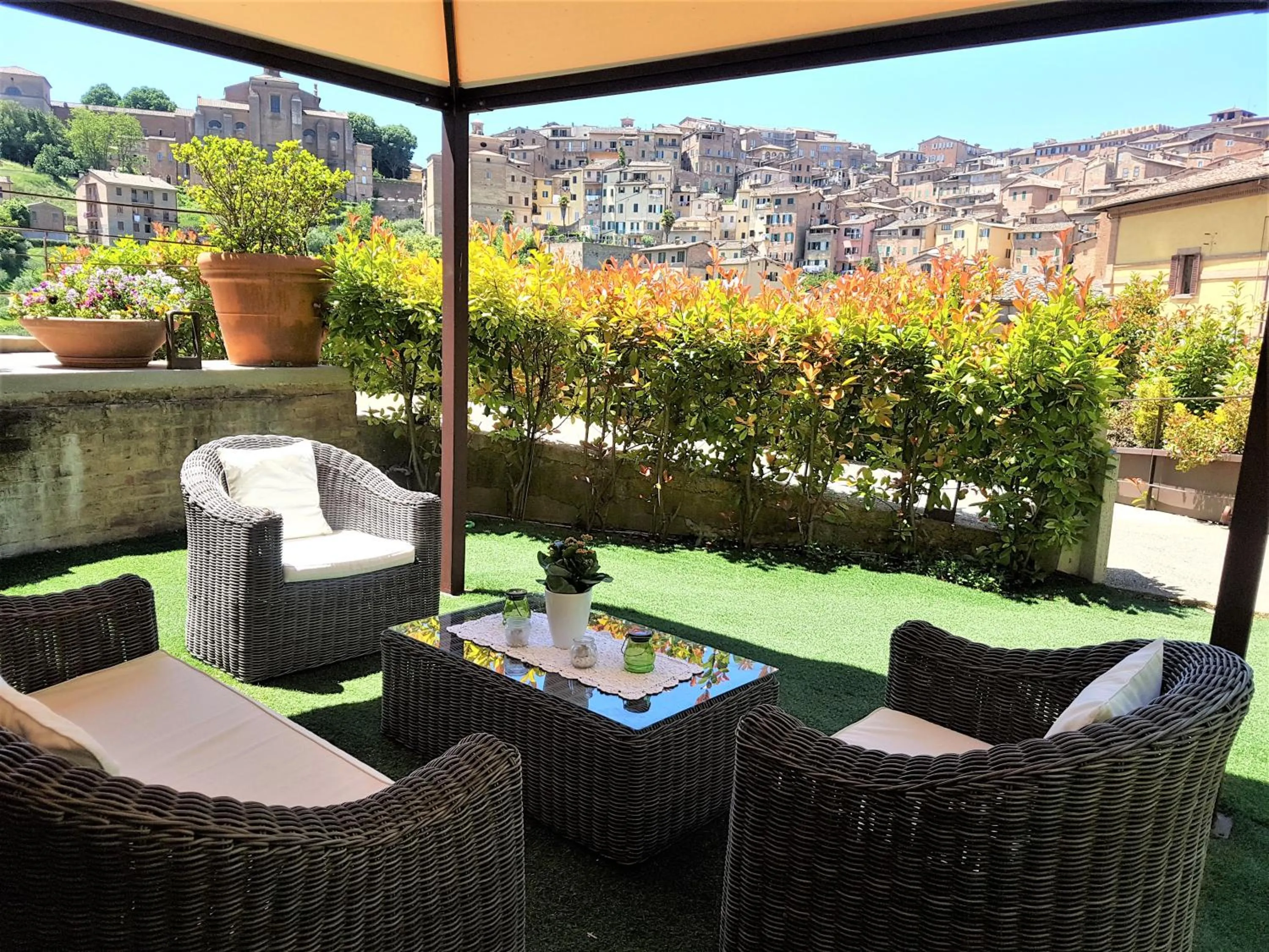 Patio in Villa del Sole Siena